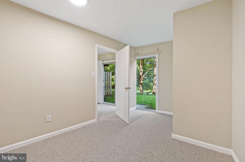 WILLOW COVE TOWNHOMES - Residential