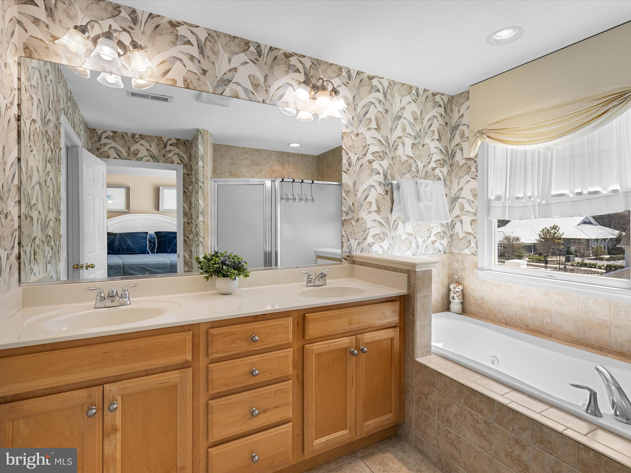 BAYSIDE - Residential