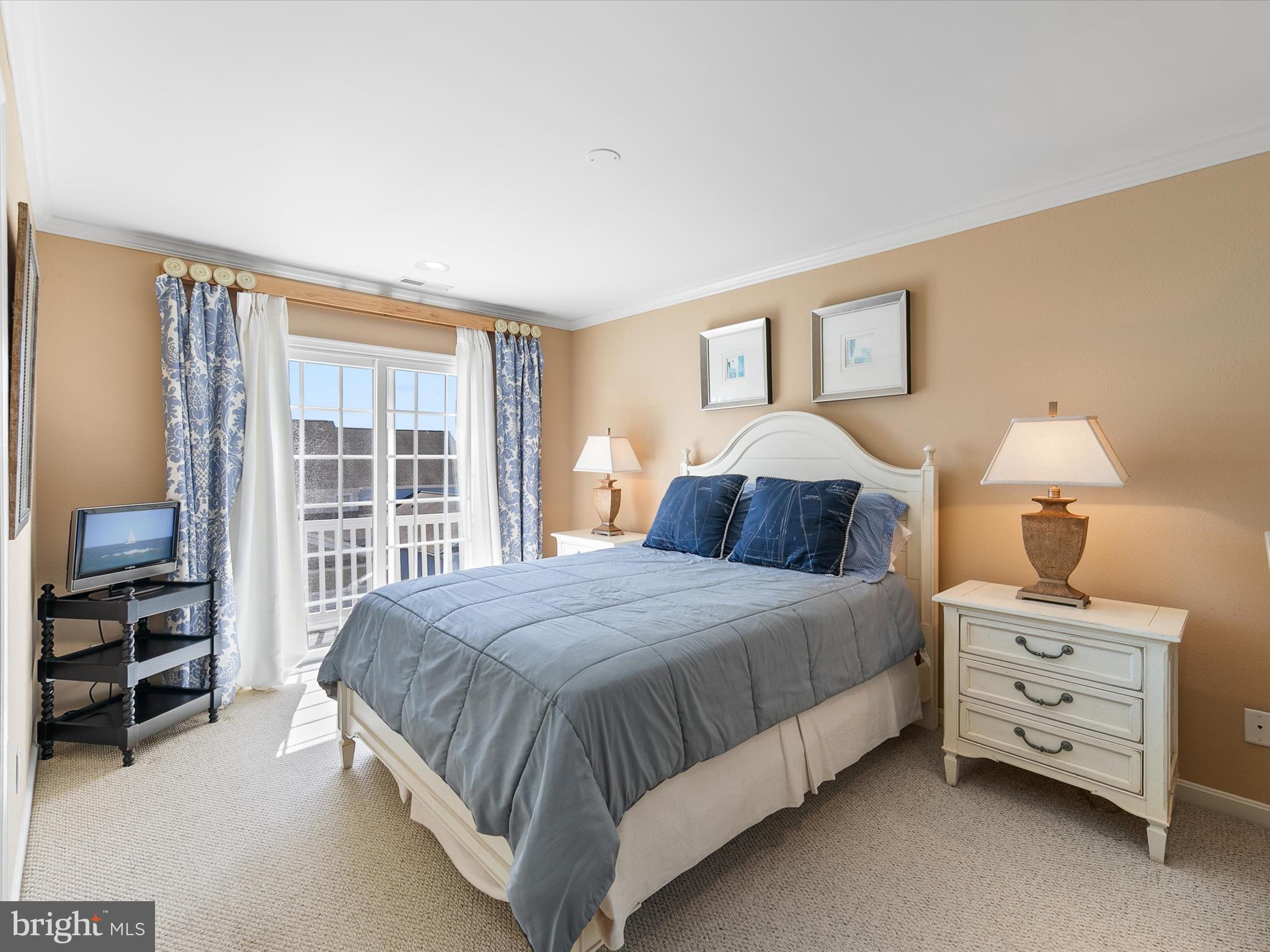 BAYSIDE - Residential