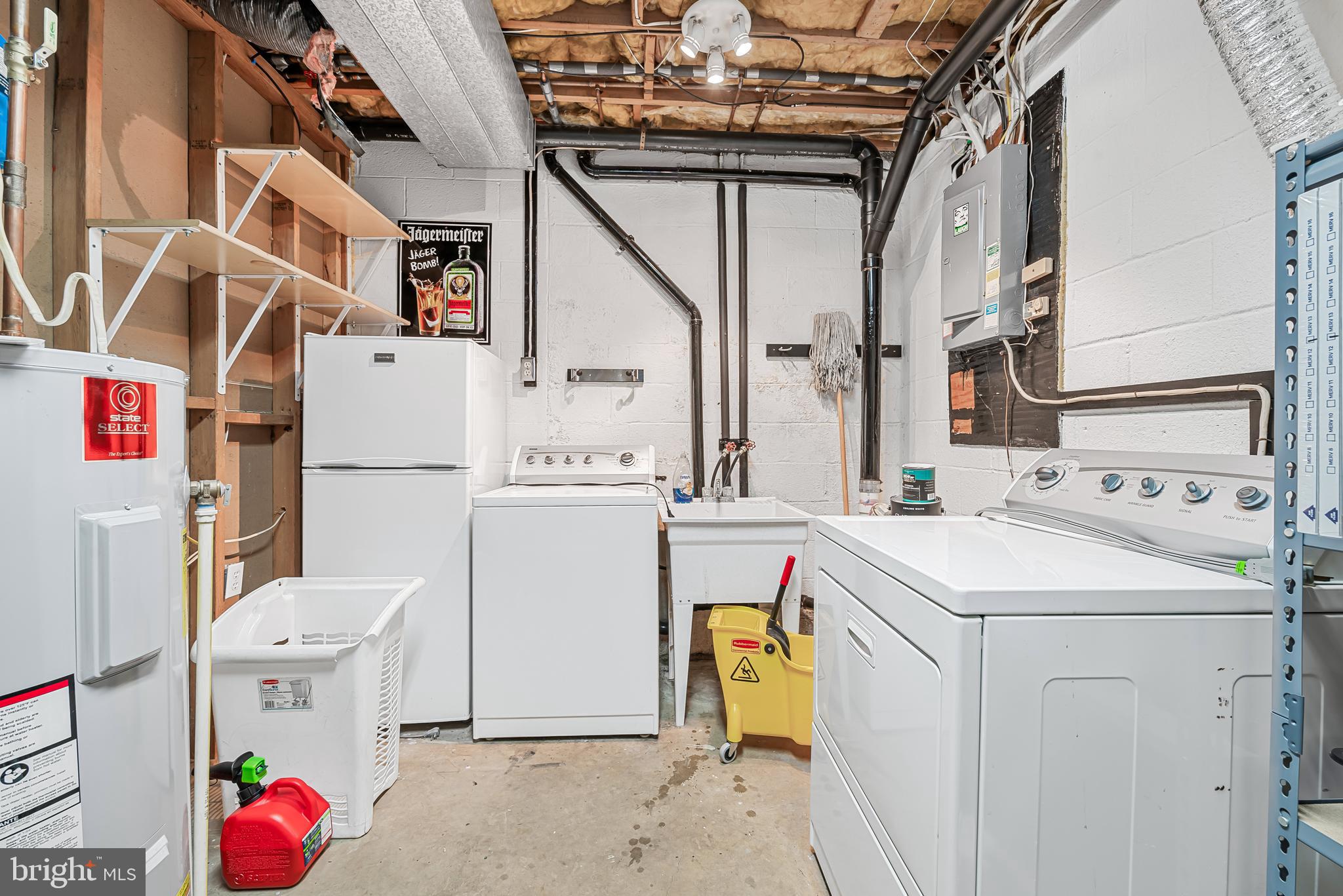 KIMBERLY WOODS VILLAGE - Residential