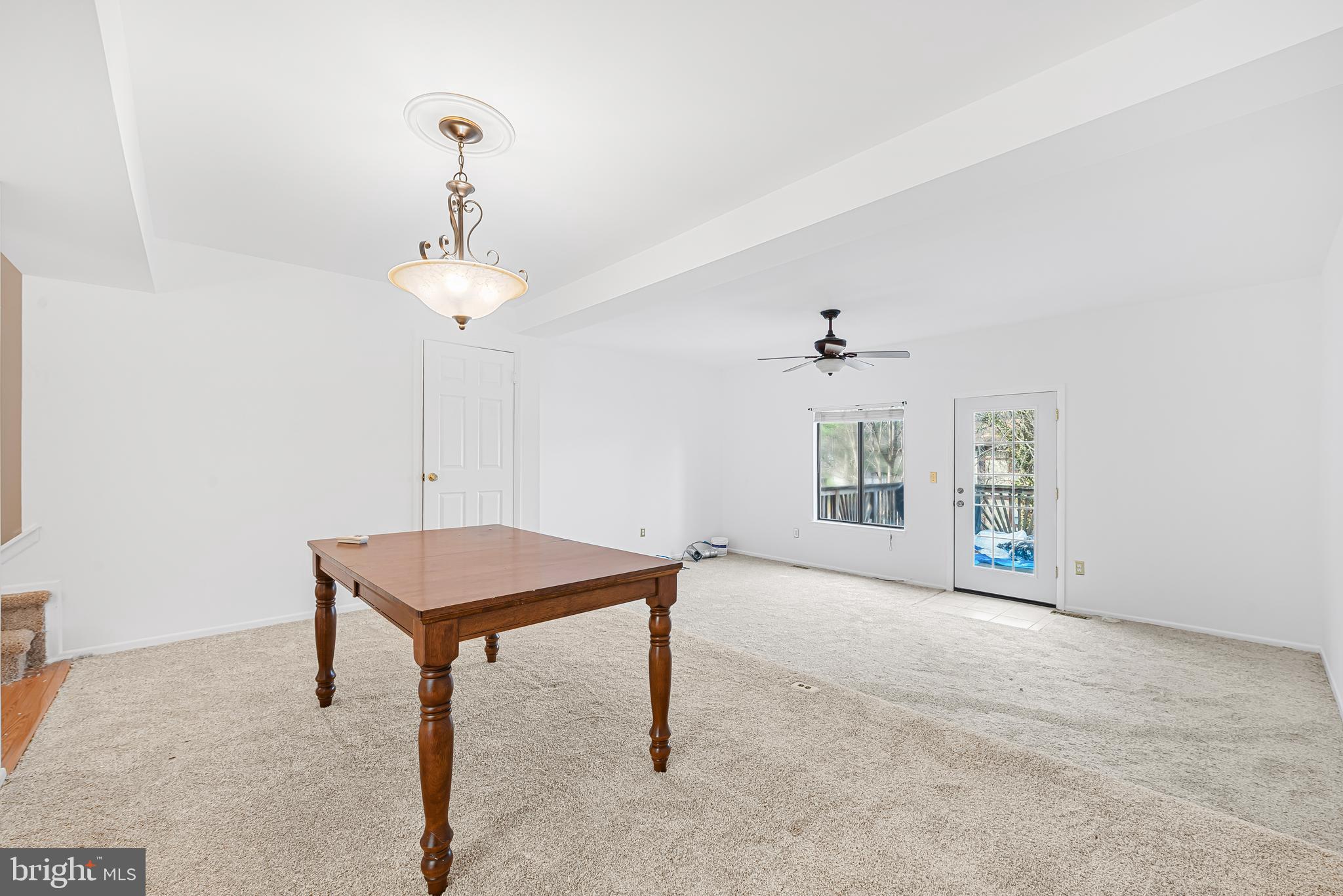 KIMBERLY WOODS VILLAGE - Residential