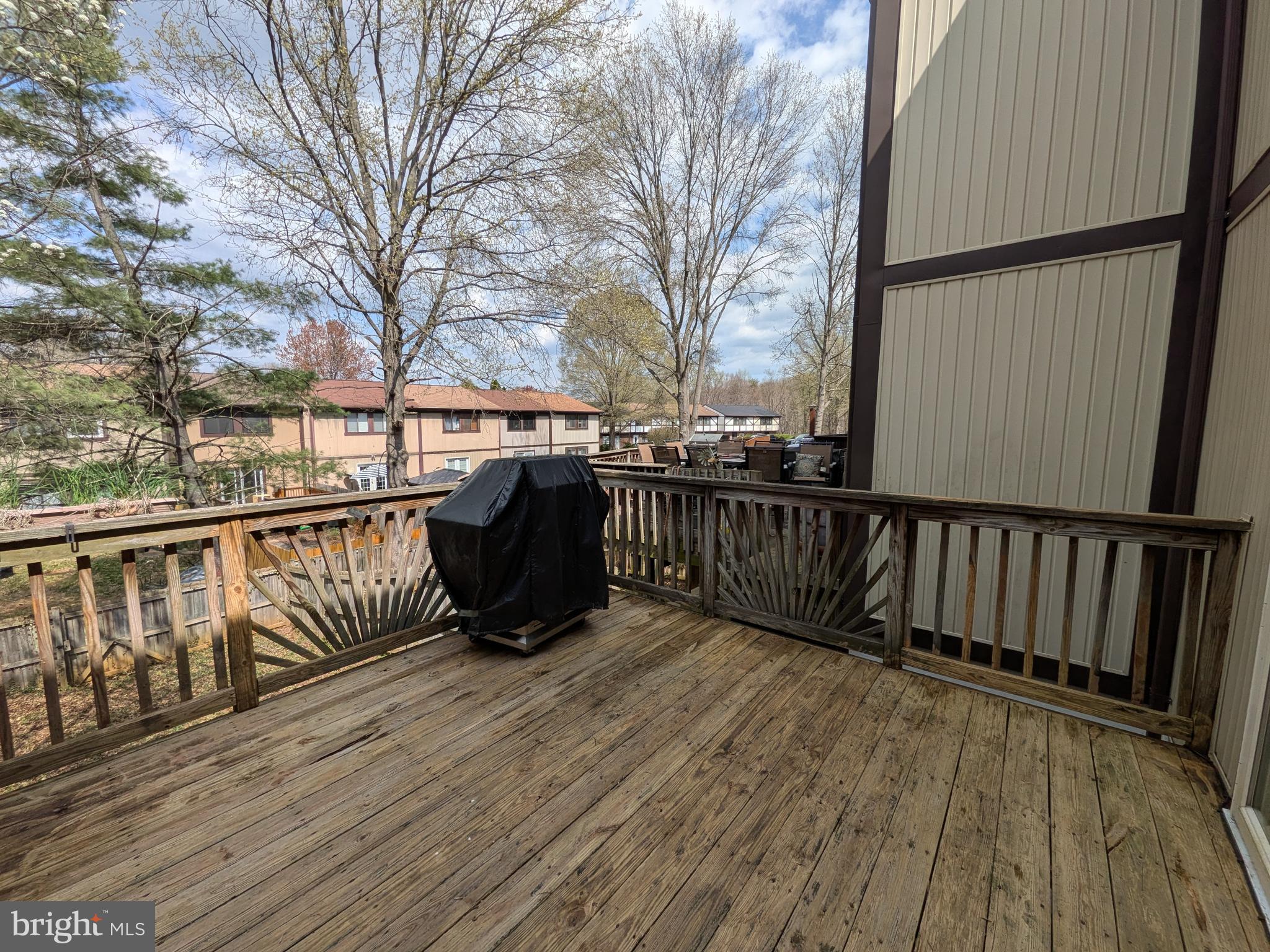 KIMBERLY WOODS VILLAGE - Residential