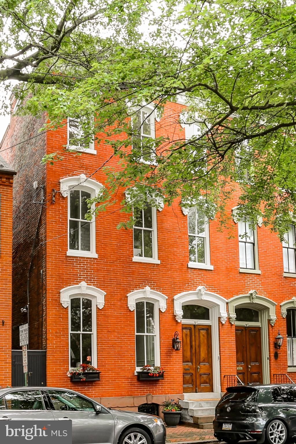 Photo of 17 N SHIPPEN ST, LANCASTER, PA 17602 (MLS # PALA2030980)