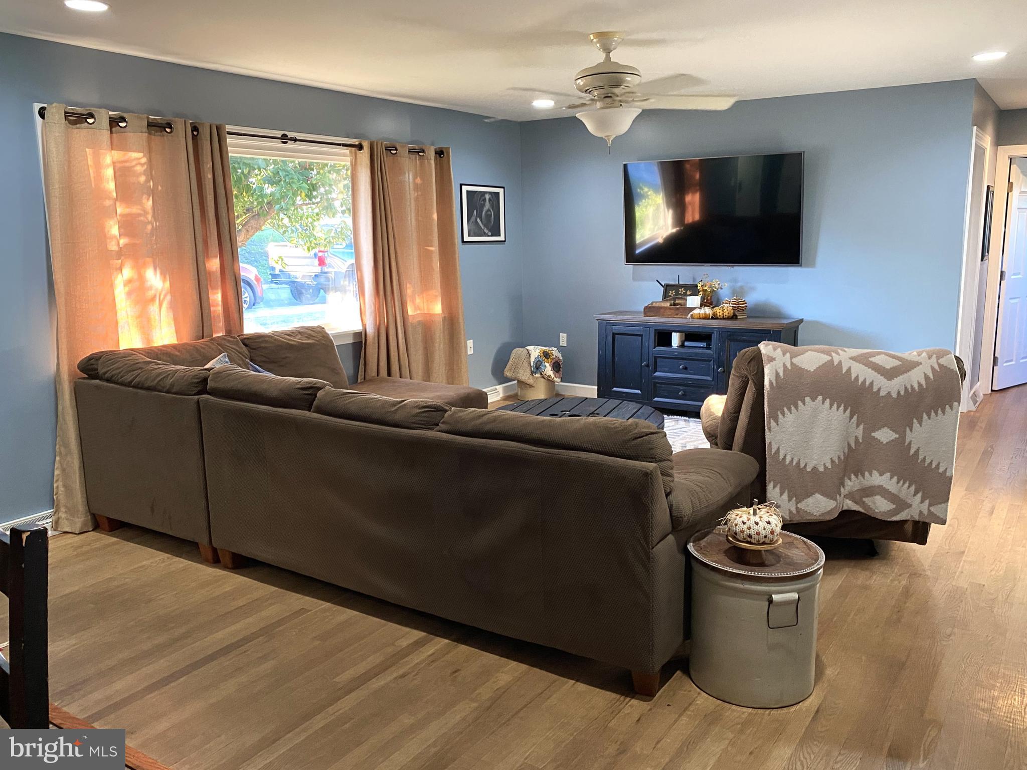 JOHNSON HEIGHTS - Residential