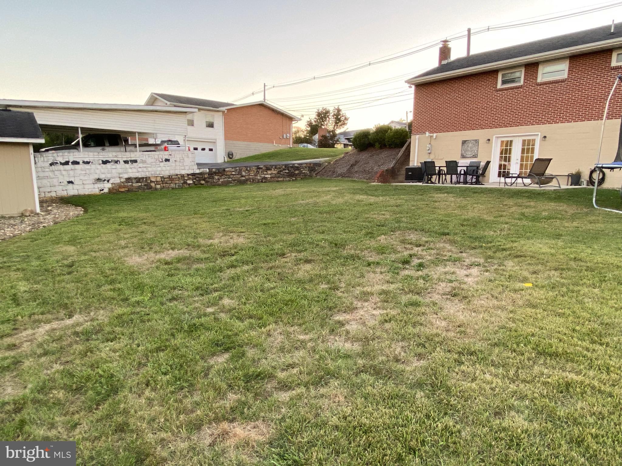 JOHNSON HEIGHTS - Residential