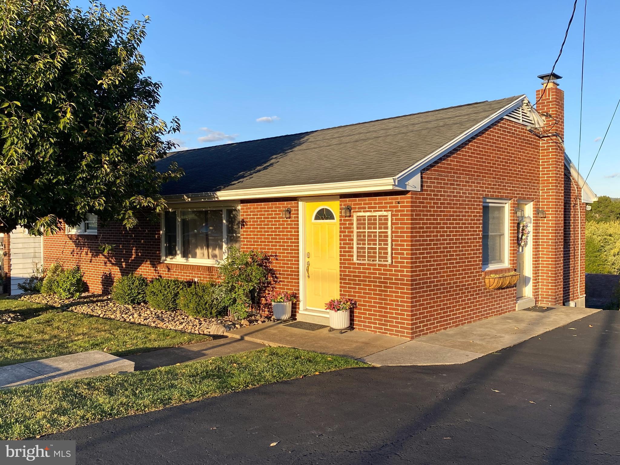 JOHNSON HEIGHTS - Residential