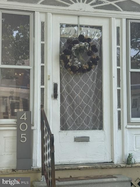 Townhouse For Sale - 405 Geddes Street<br/> WILMINGTON, DE 19805