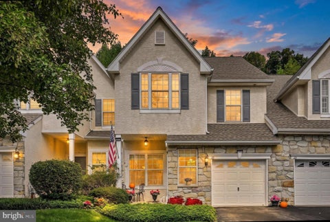 Townhouse For Sale - 24 Kennedy Drive<br/> DOWNINGTOWN, PA 19335