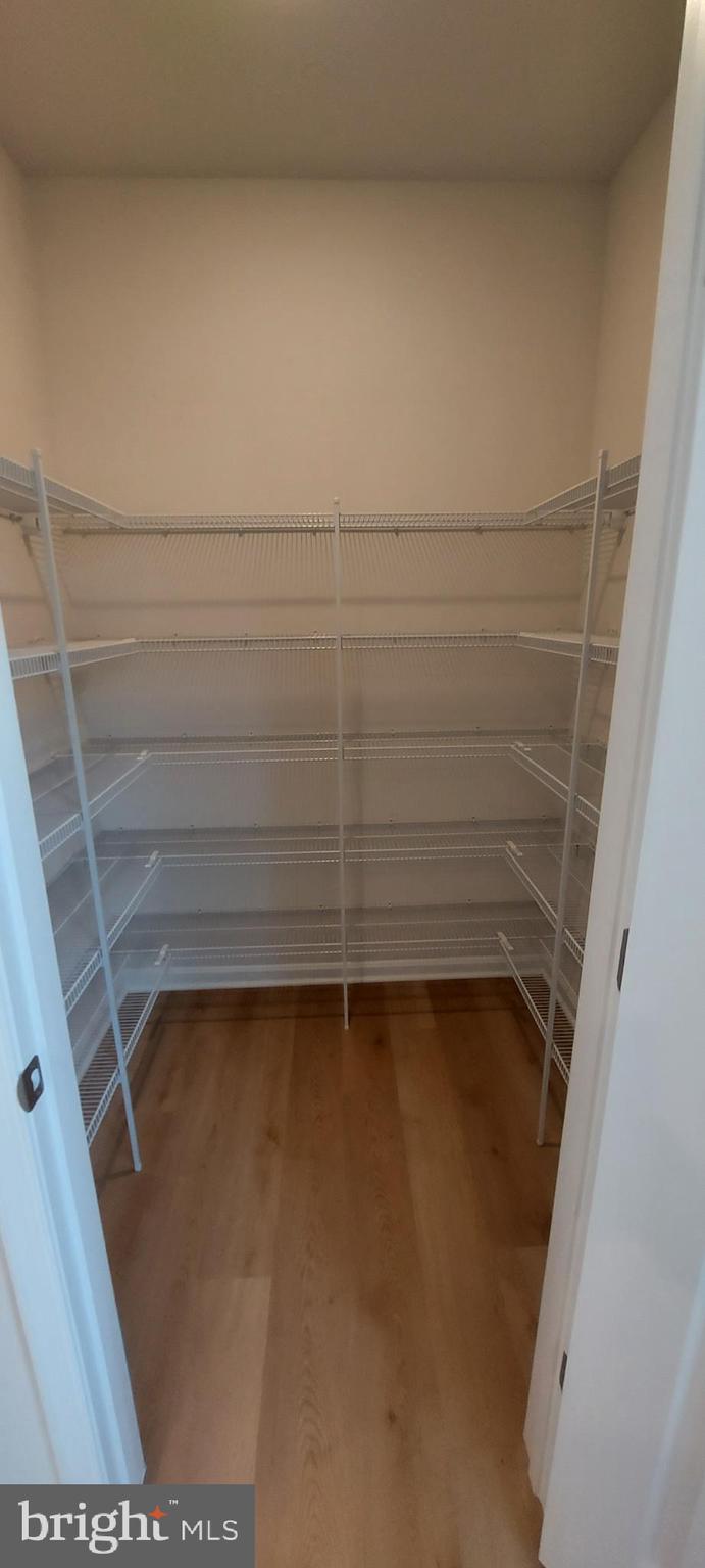 TOWNS AT MARKET COMMONS - Residential Lease