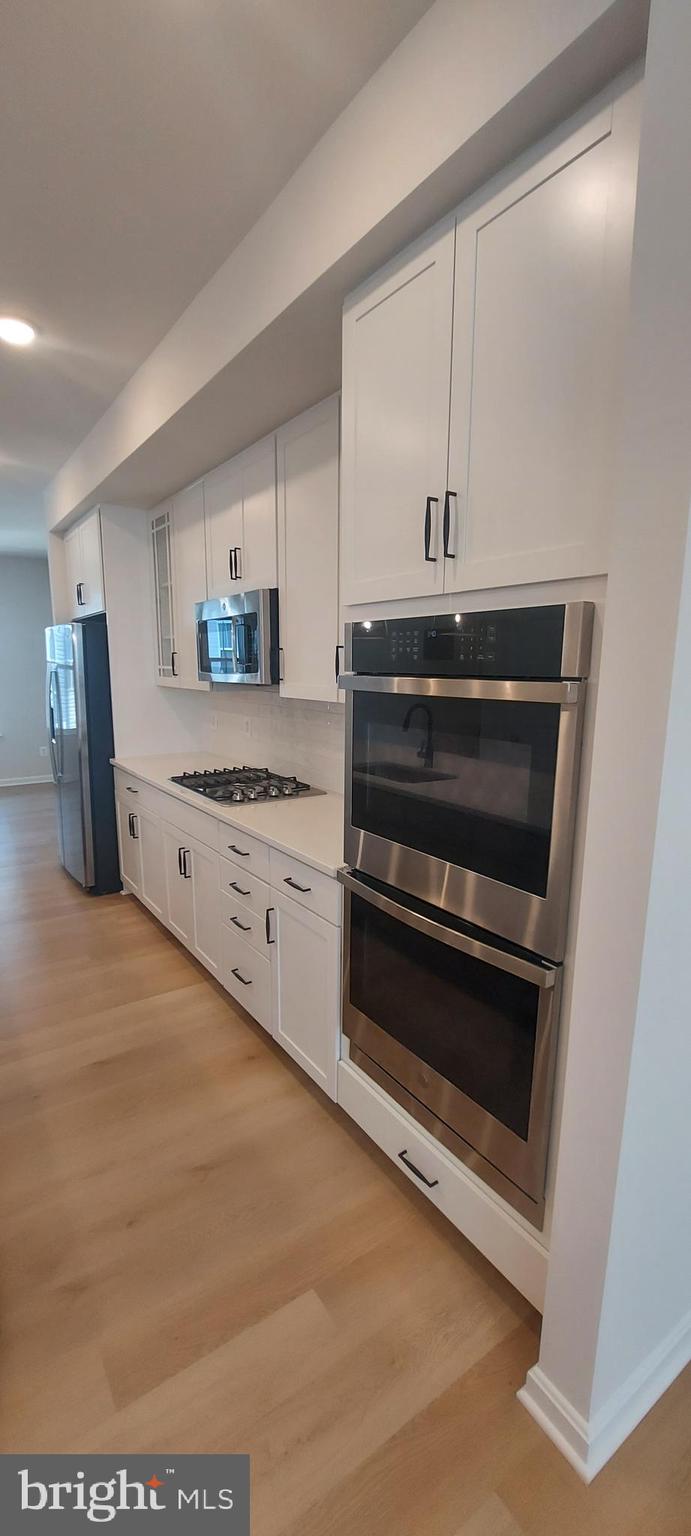 TOWNS AT MARKET COMMONS - Residential Lease