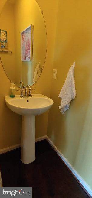 EMBREY MILL - Residential Lease