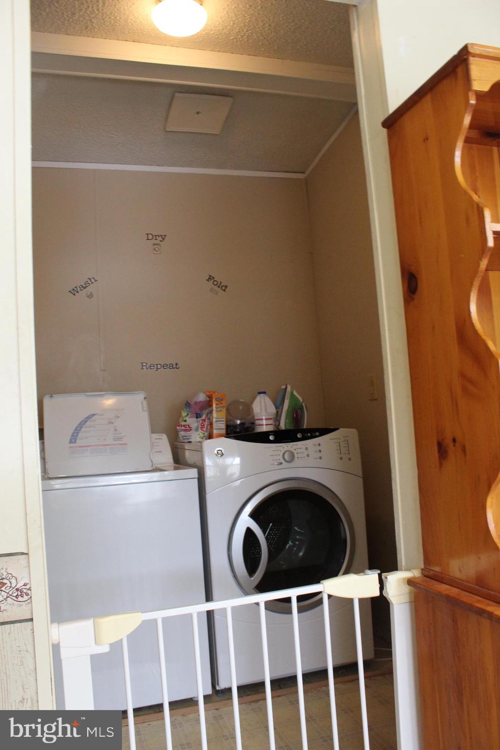 800 COLLEGE DRIVE # 124 RUTGERS DR.