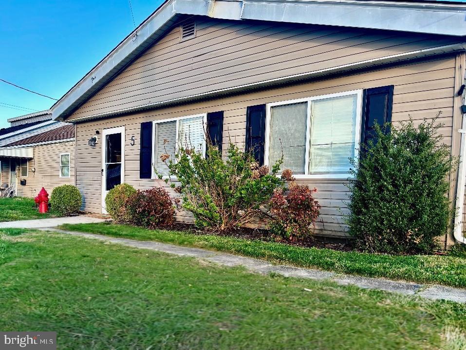 STANSBURY MANOR - Residential