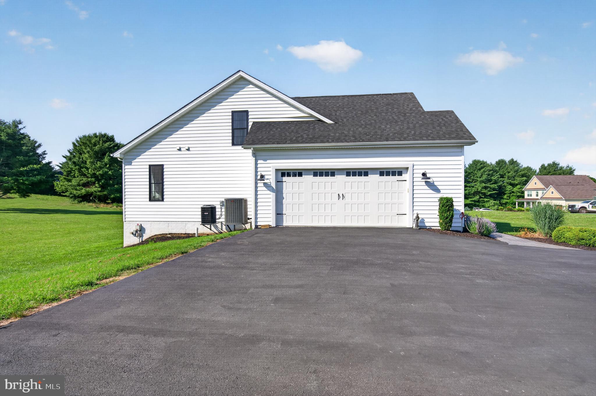 Welcome to 80 Bowling View Road, the personal residence of a respected – image 9