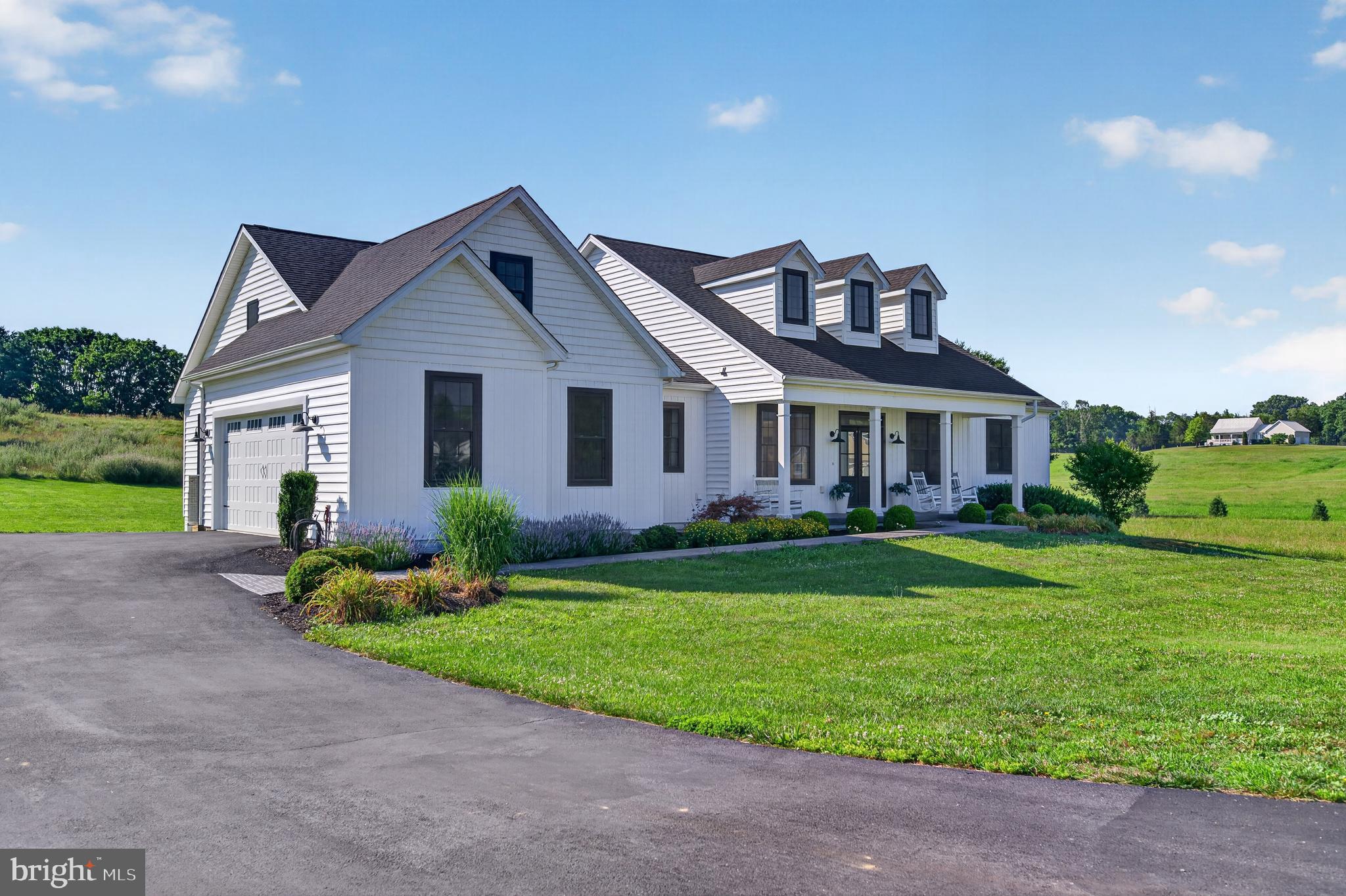 Welcome to 80 Bowling View Road, the personal residence of a respected – image 7