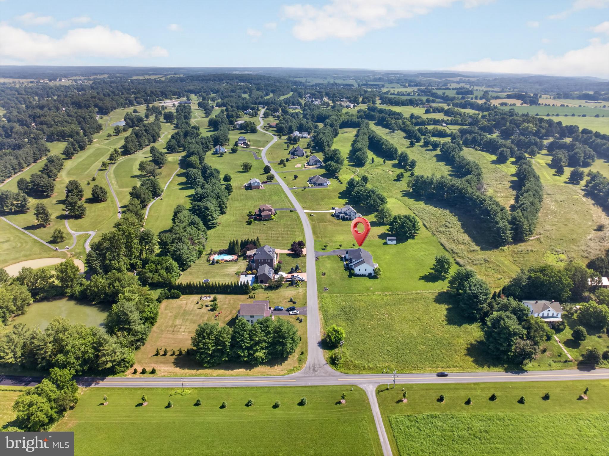 Welcome to 80 Bowling View Road, the personal residence of a respected – image 19