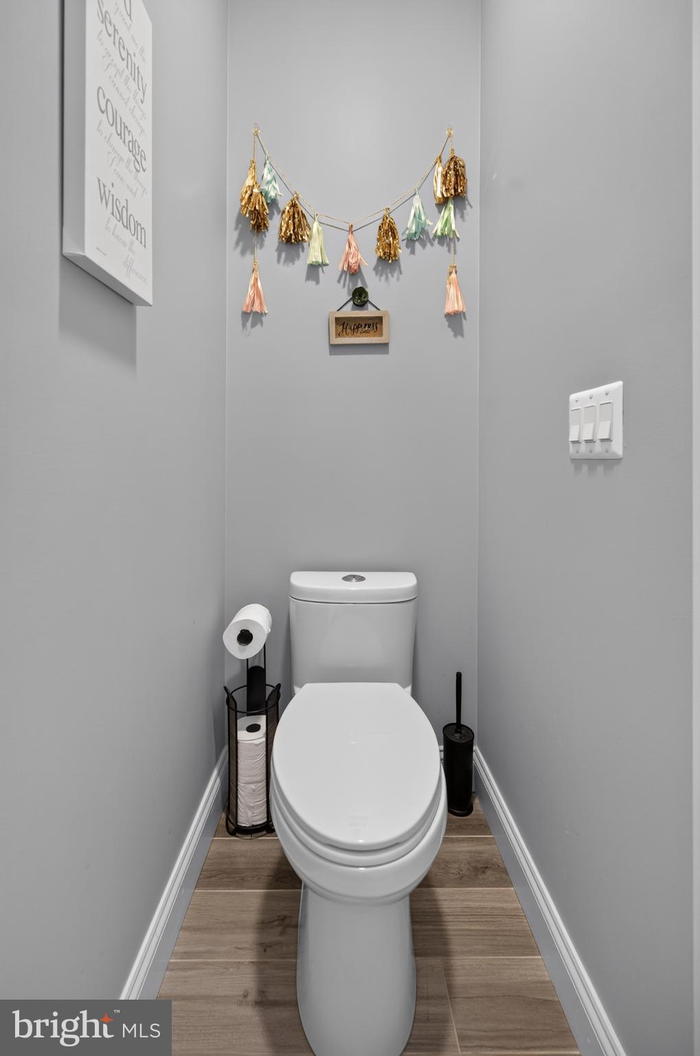 Welcome to 80 Bowling View Road, the personal residence of a respected – image 74