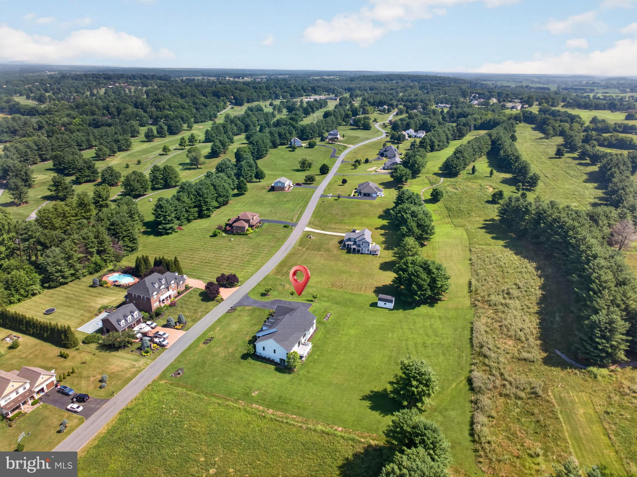 Welcome to 80 Bowling View Road, the personal residence of a respected – image 22