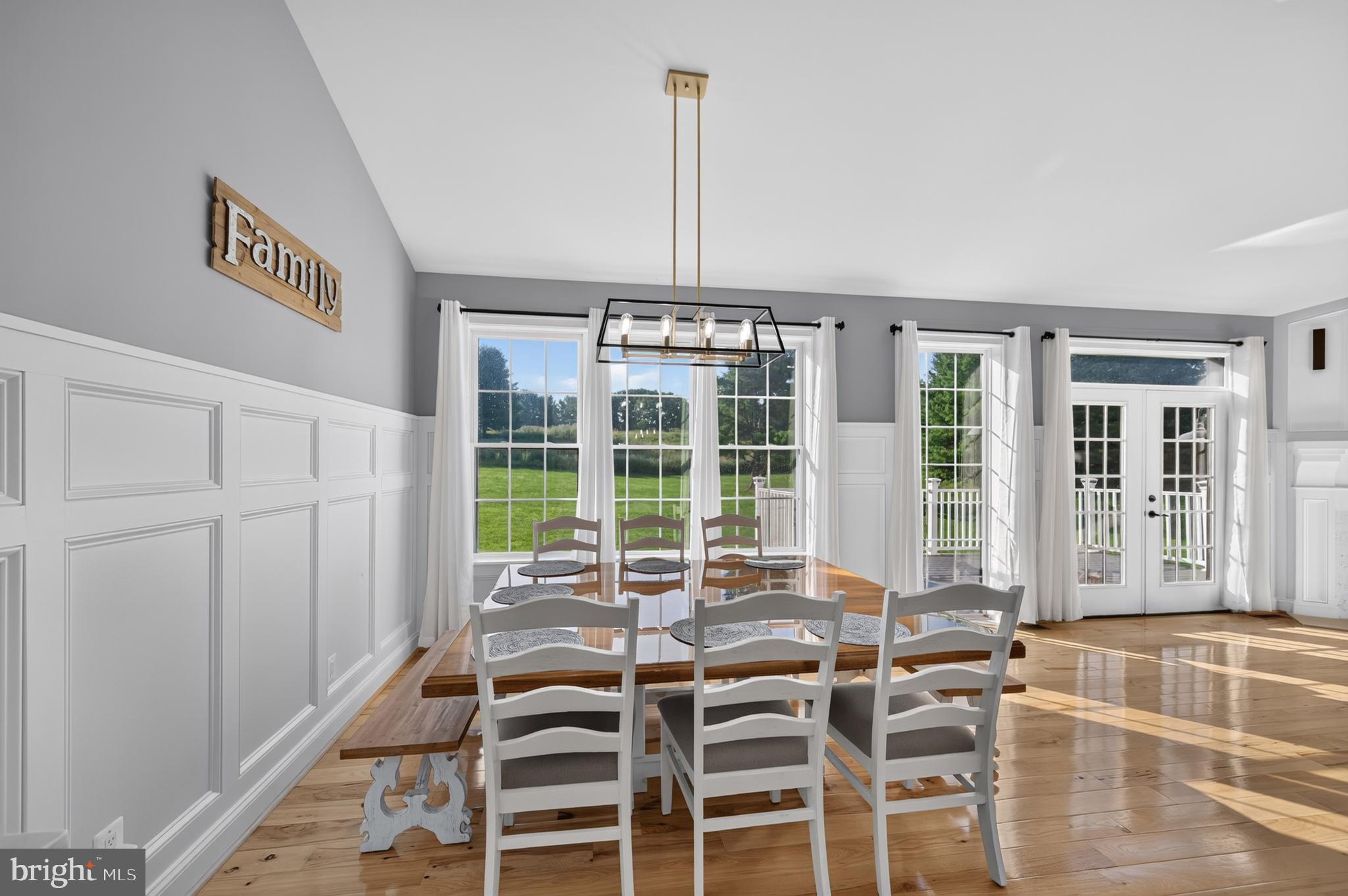 Welcome to 80 Bowling View Road, the personal residence of a respected – image 47