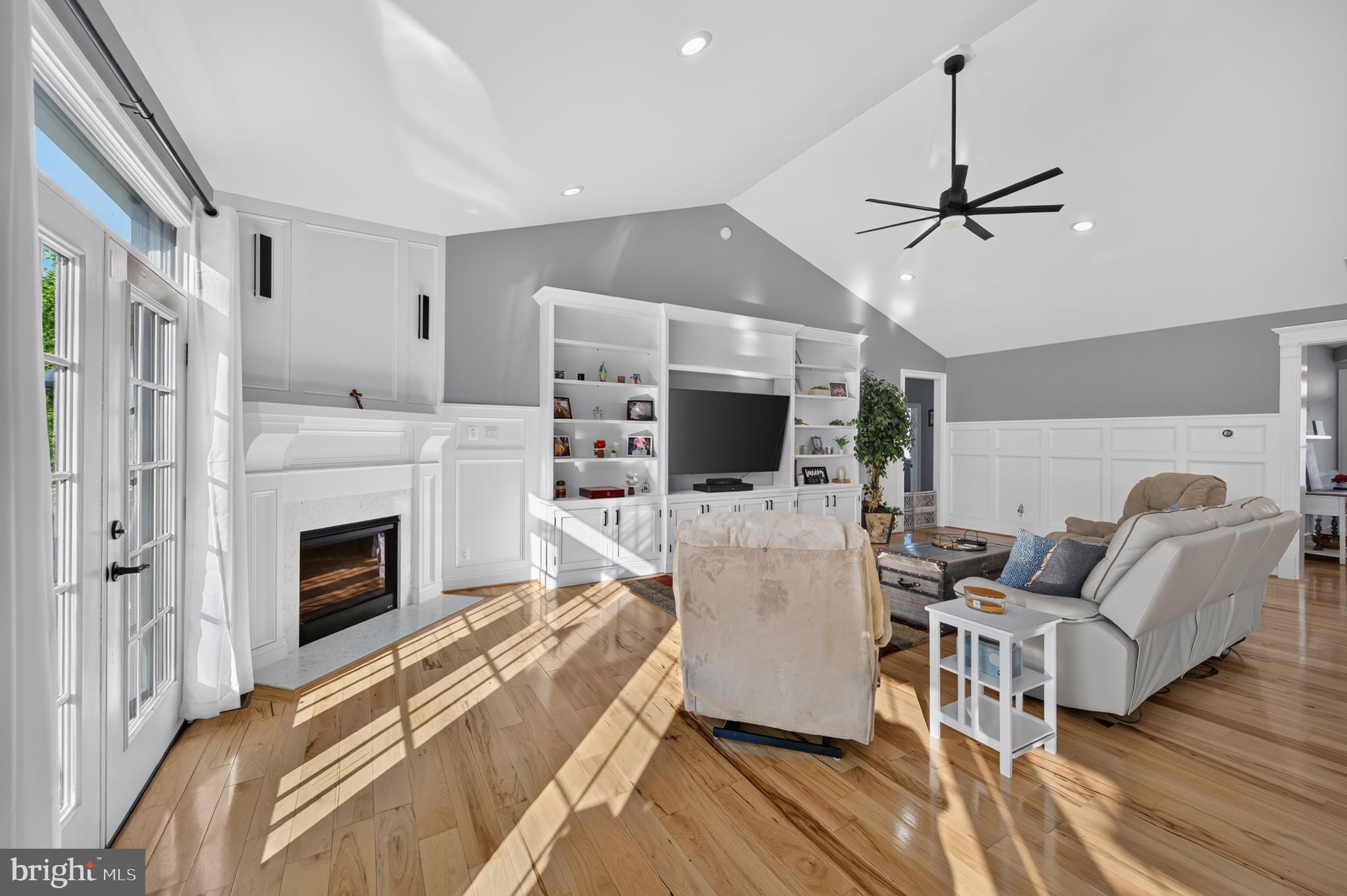 Welcome to 80 Bowling View Road, the personal residence of a respected – image 50