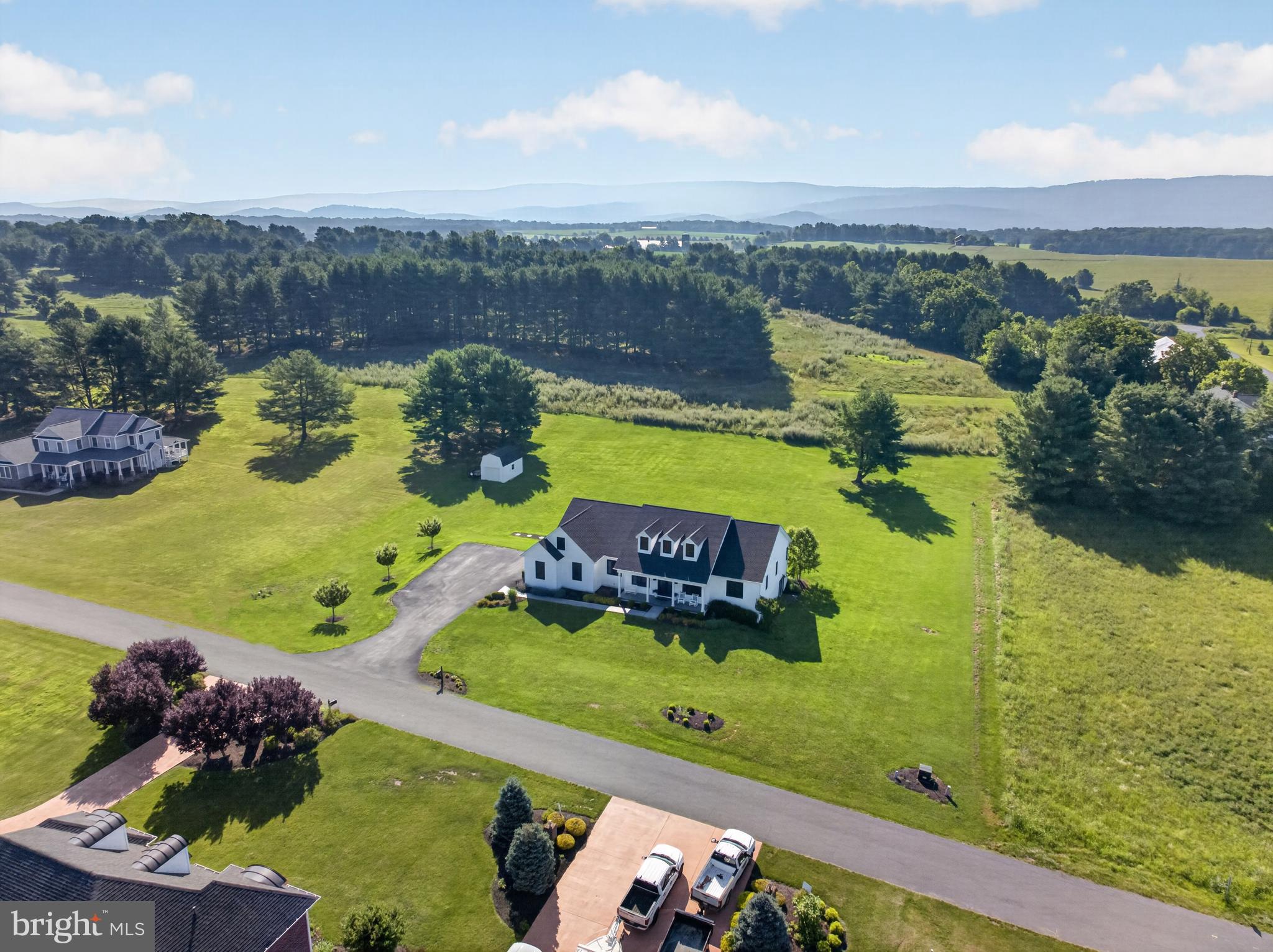 Welcome to 80 Bowling View Road, the personal residence of a respected – image 30