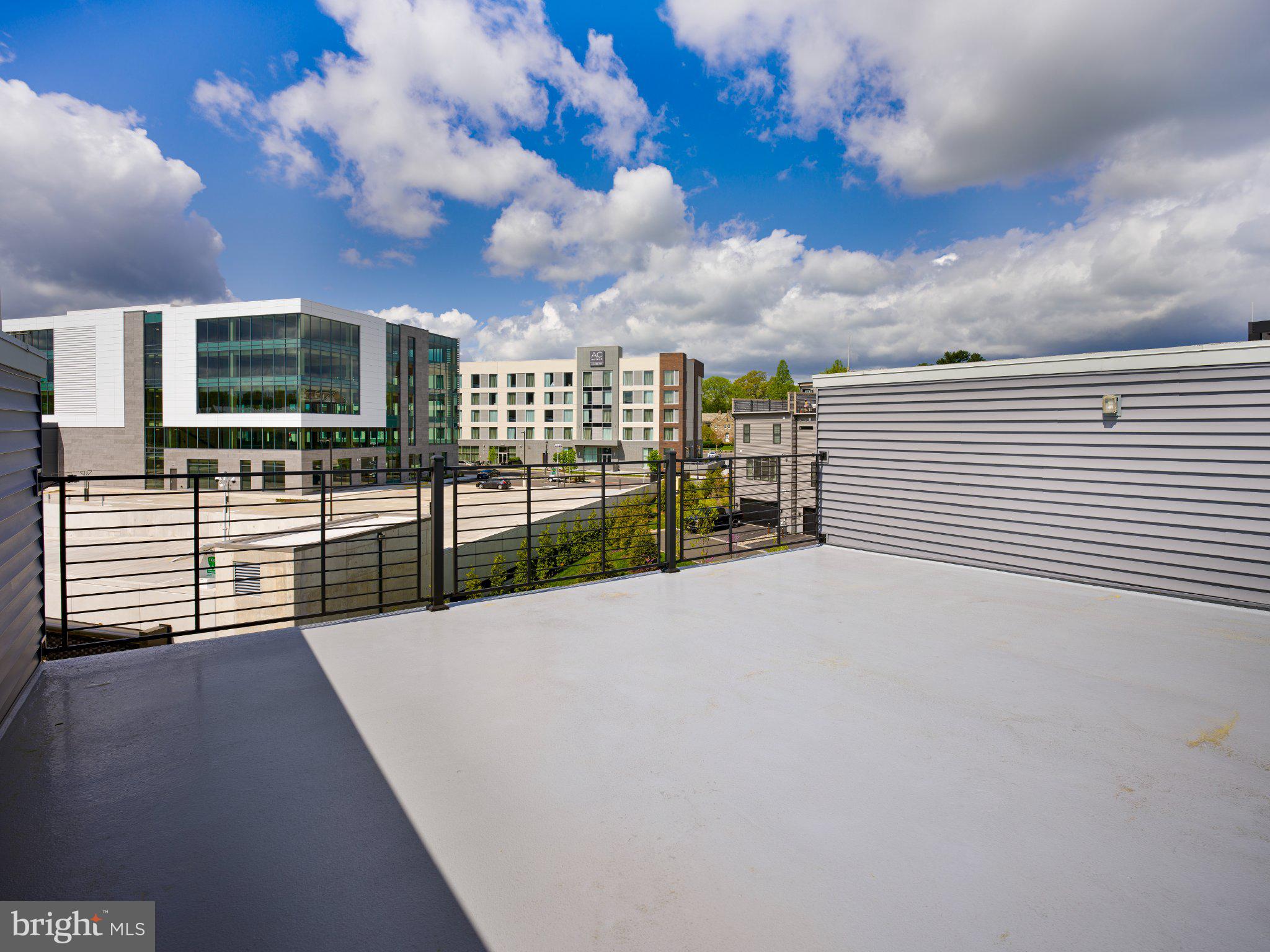 NEWTOWN WALK AT ELLIS PRESERVE - Residential