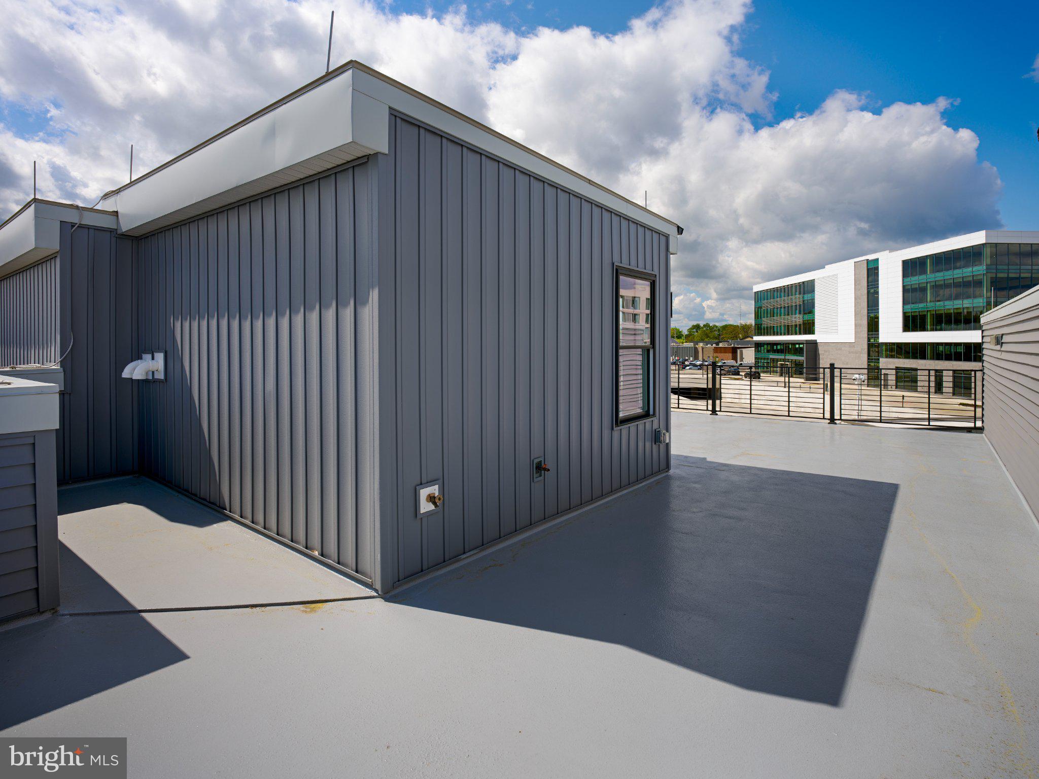 NEWTOWN WALK AT ELLIS PRESERVE - Residential