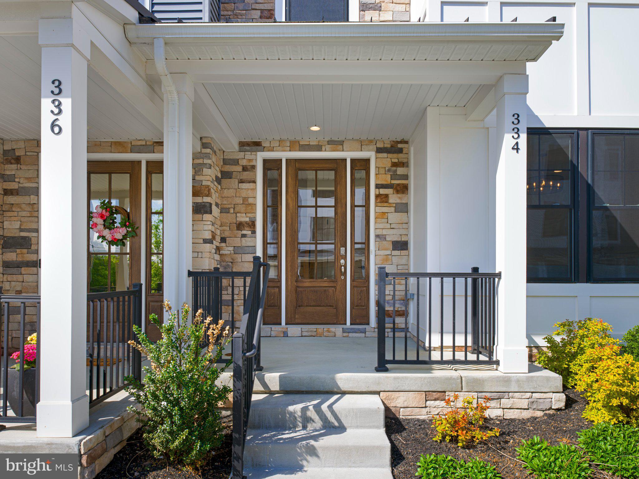 NEWTOWN WALK AT ELLIS PRESERVE - Residential