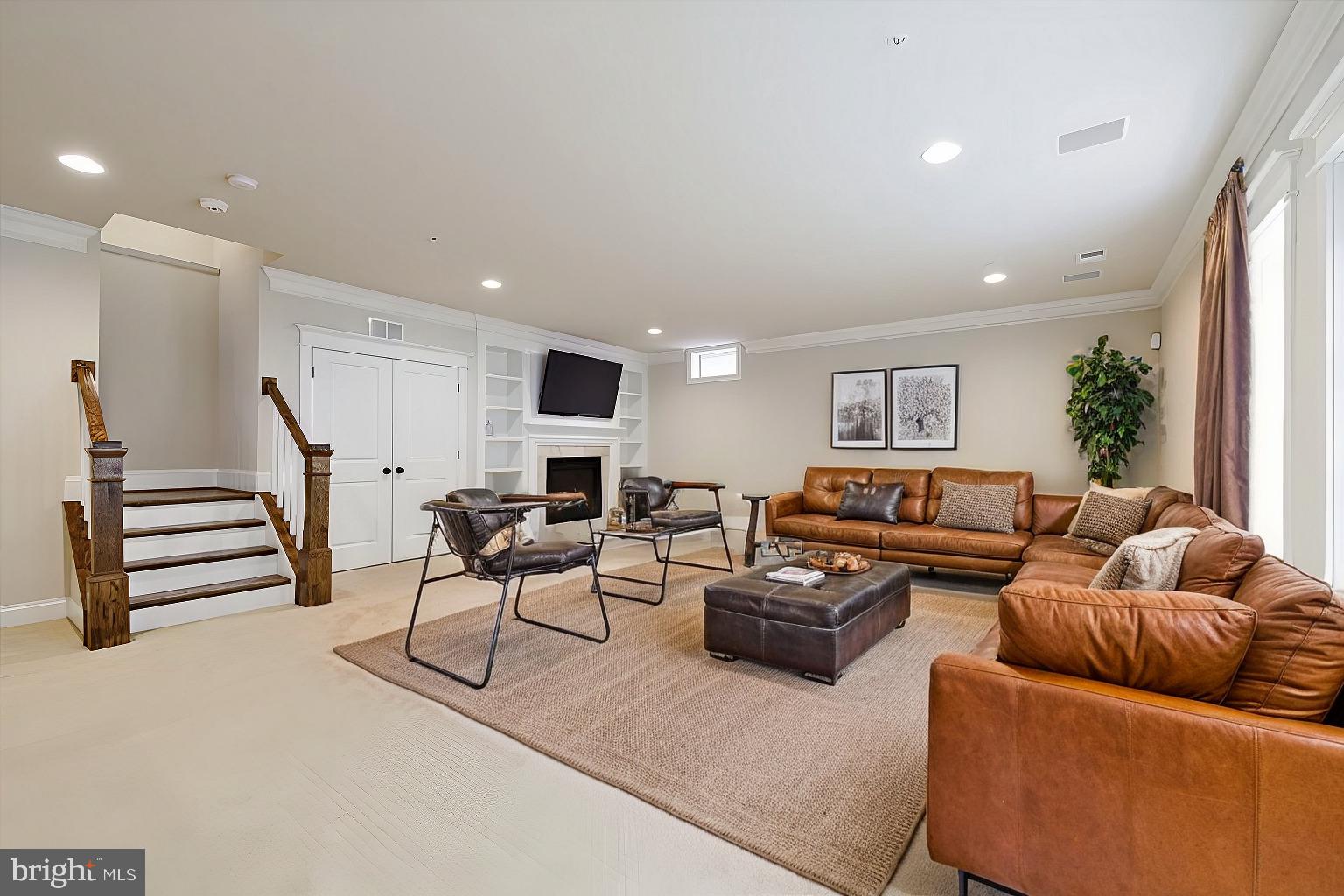 BATTERY PARK - Residential