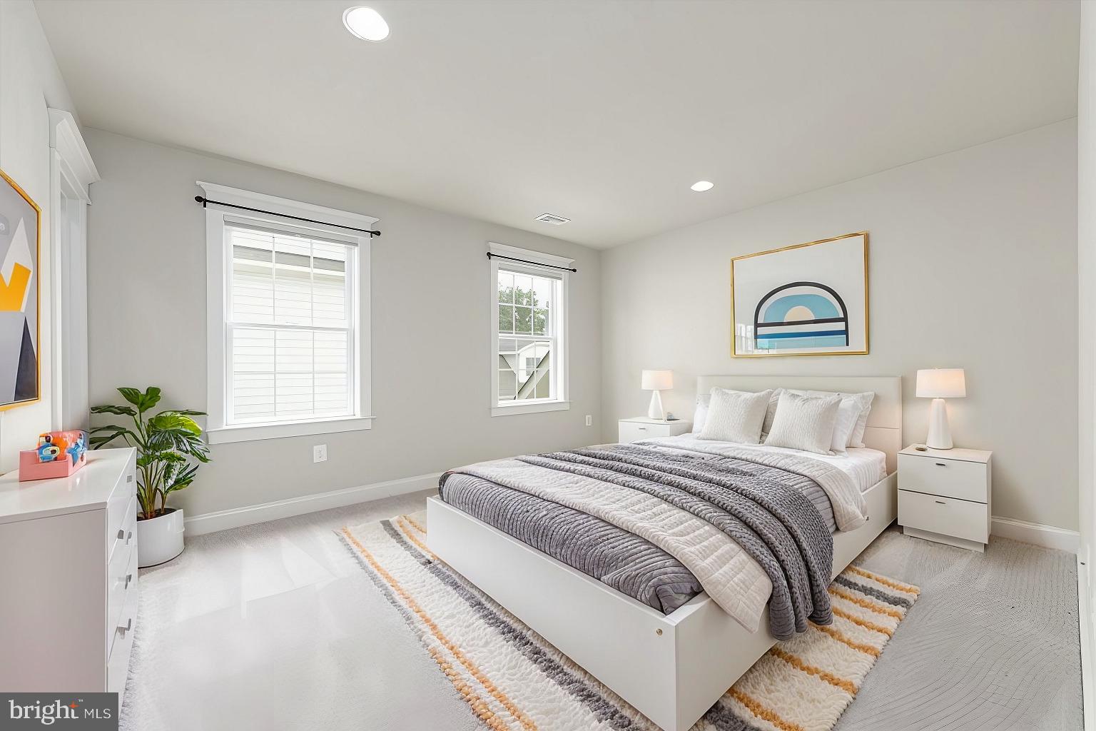 BATTERY PARK - Residential