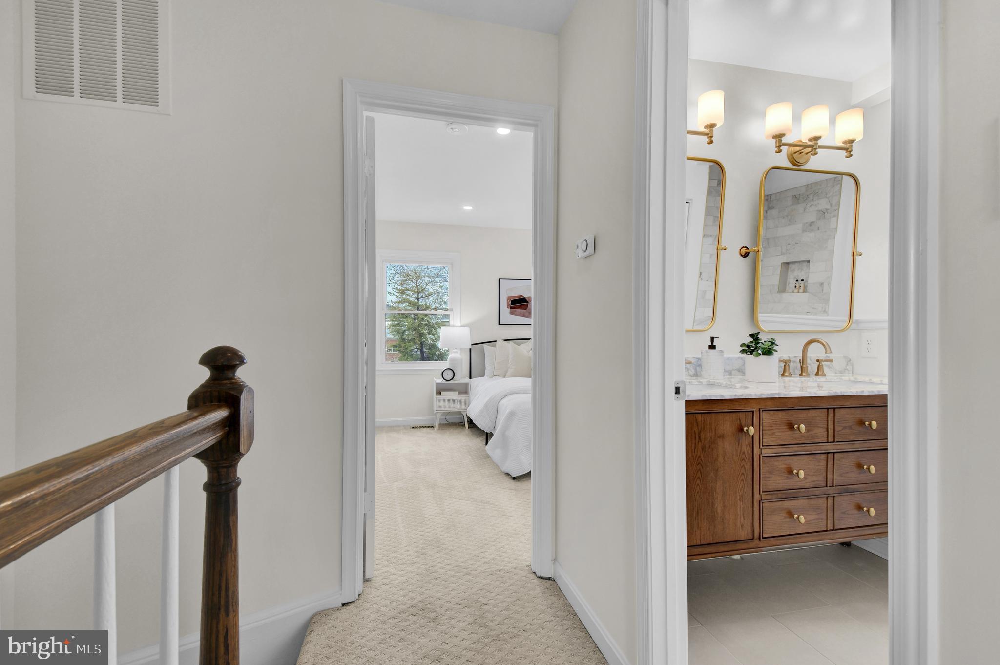 BALLSTON AREA TOWNHOUSES - Residential