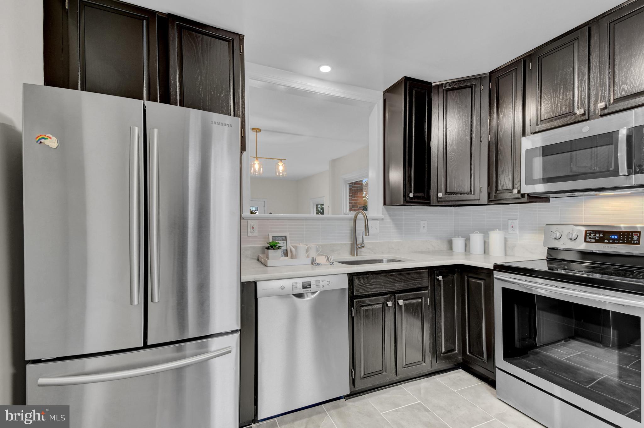 BALLSTON AREA TOWNHOUSES - Residential