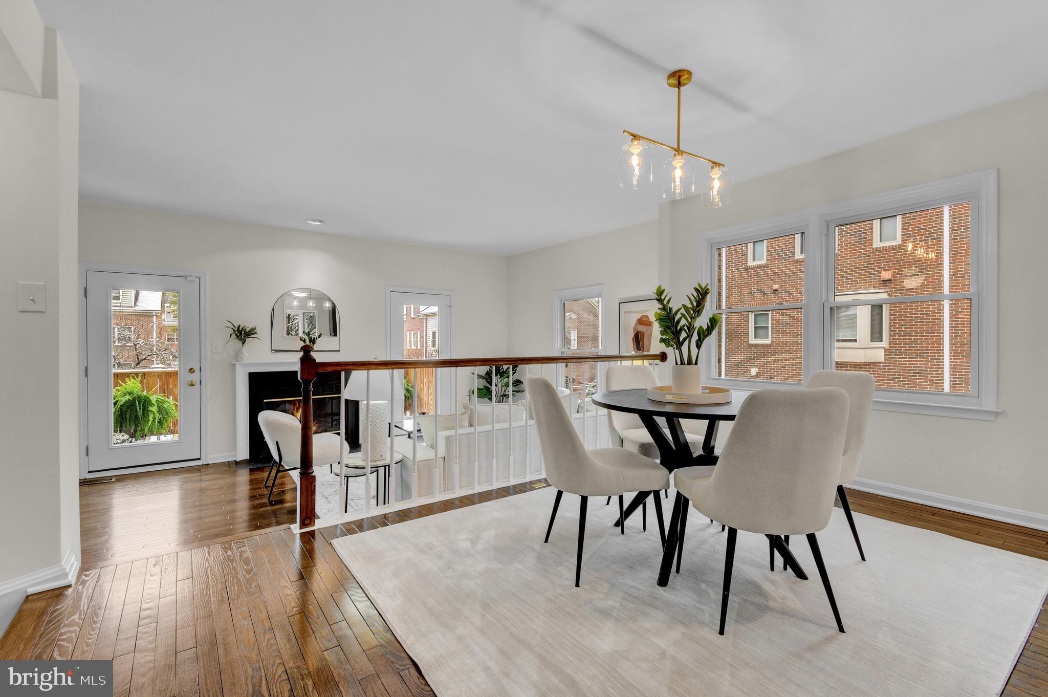 BALLSTON AREA TOWNHOUSES - Residential