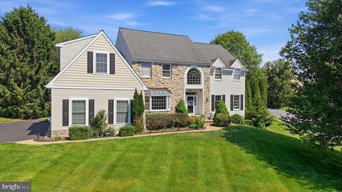 Photo of 706 Regency Hill Drive, HOCKESSIN, DE 19707 (MLS # DENC2103656)