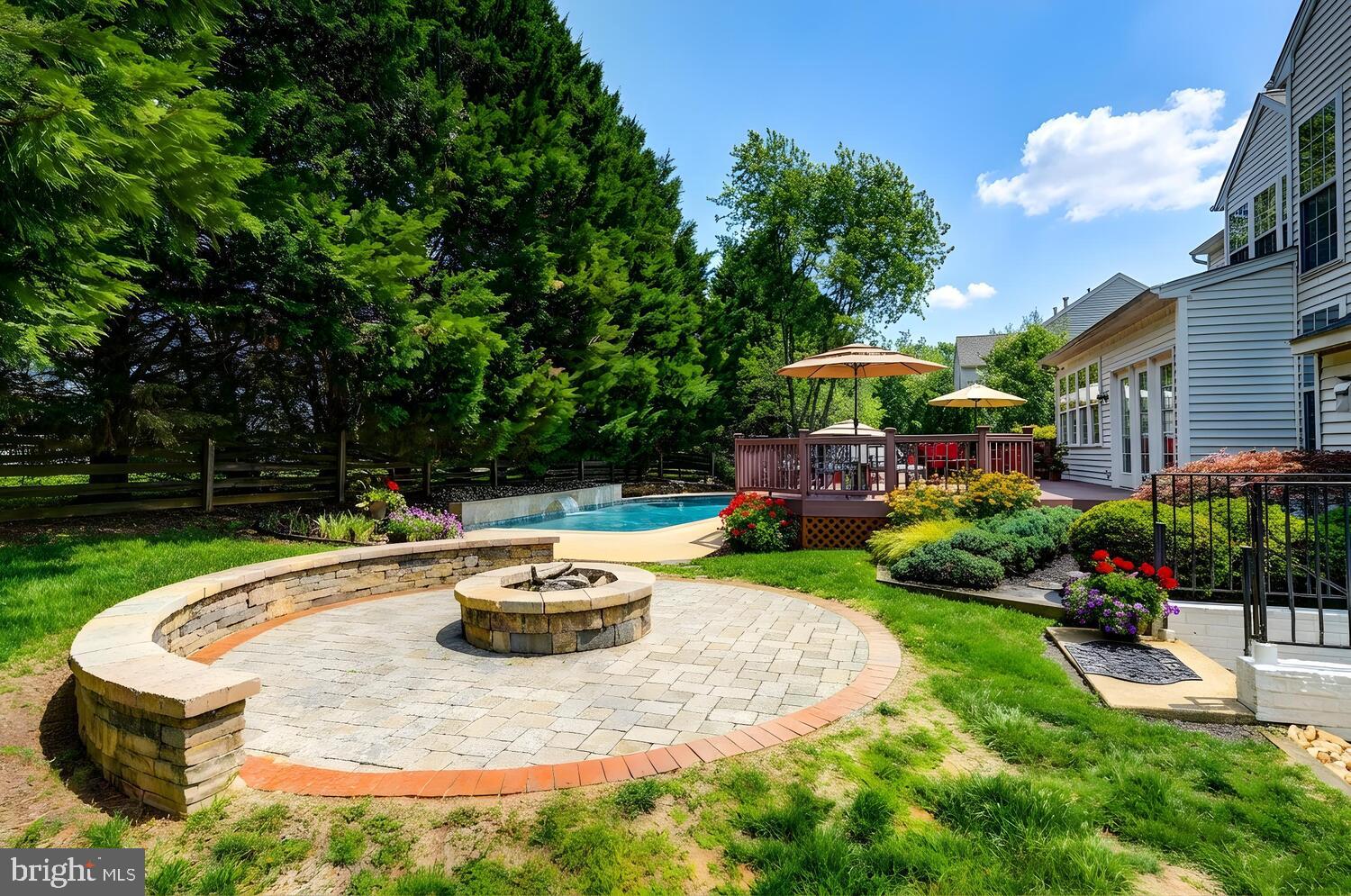 THE FIELDS OF SAGAMORE - Residential