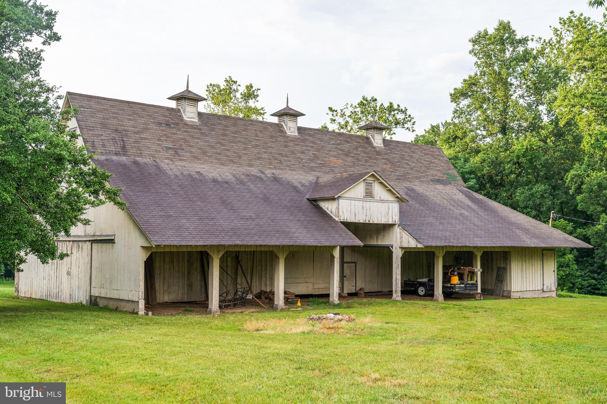 LEONARDTOWN - Residential