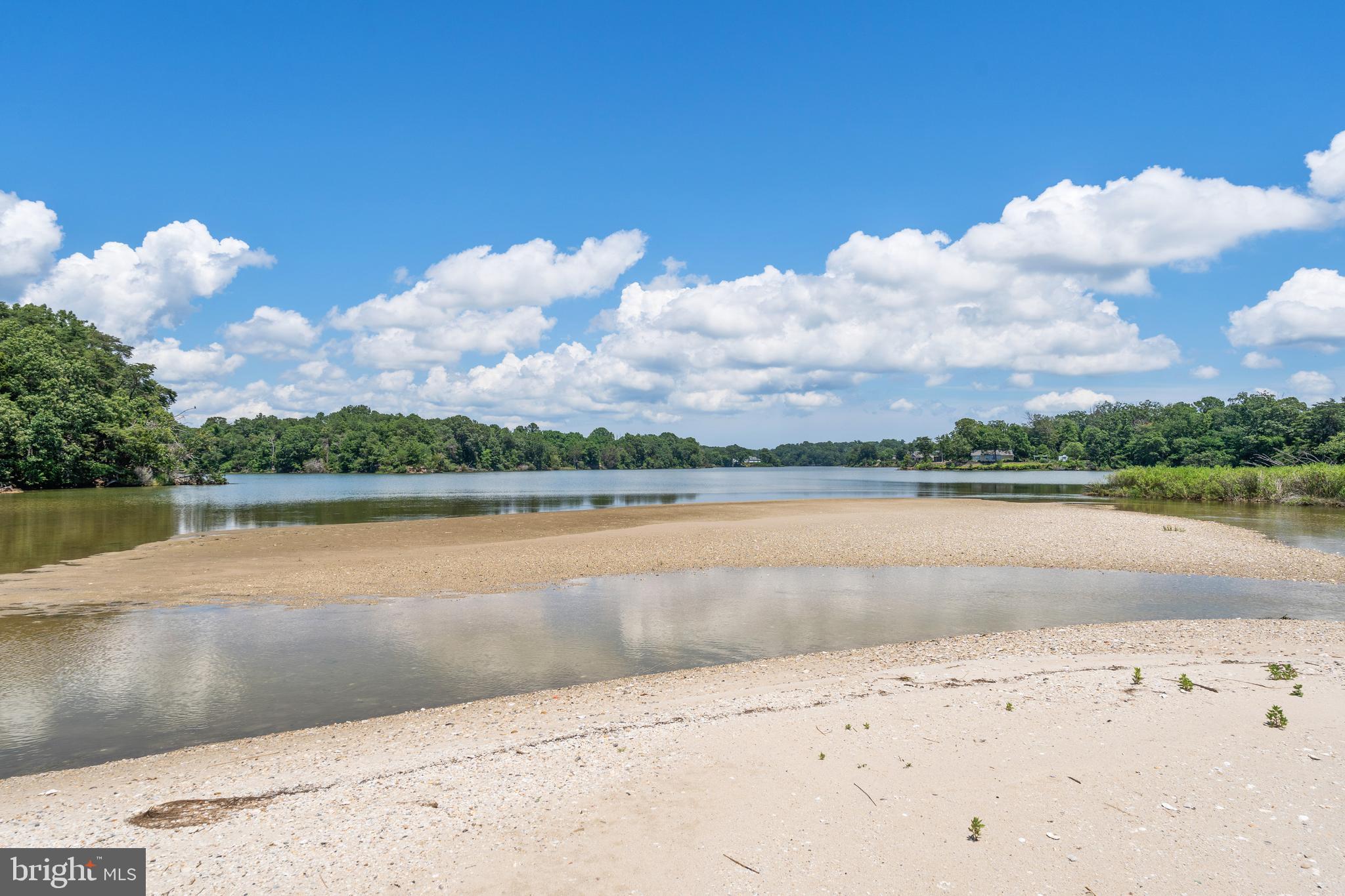 LEONARDTOWN - Residential