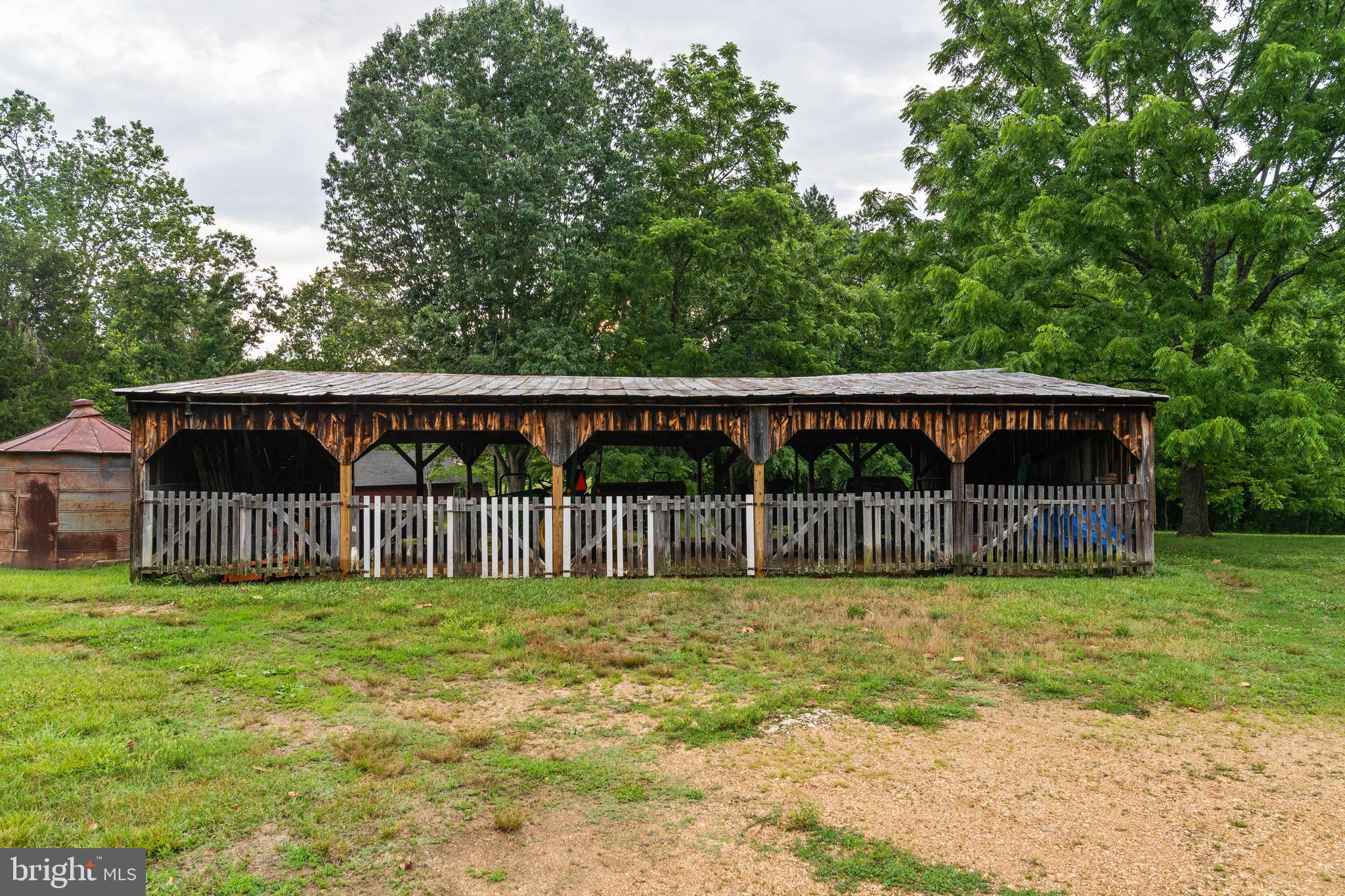 LEONARDTOWN - Residential