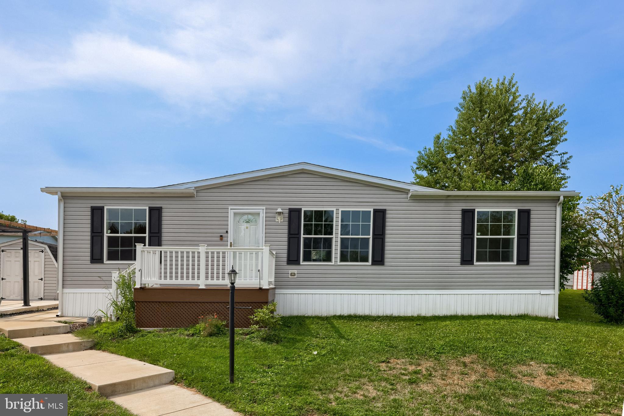 101 FAWN MEADOW COURT