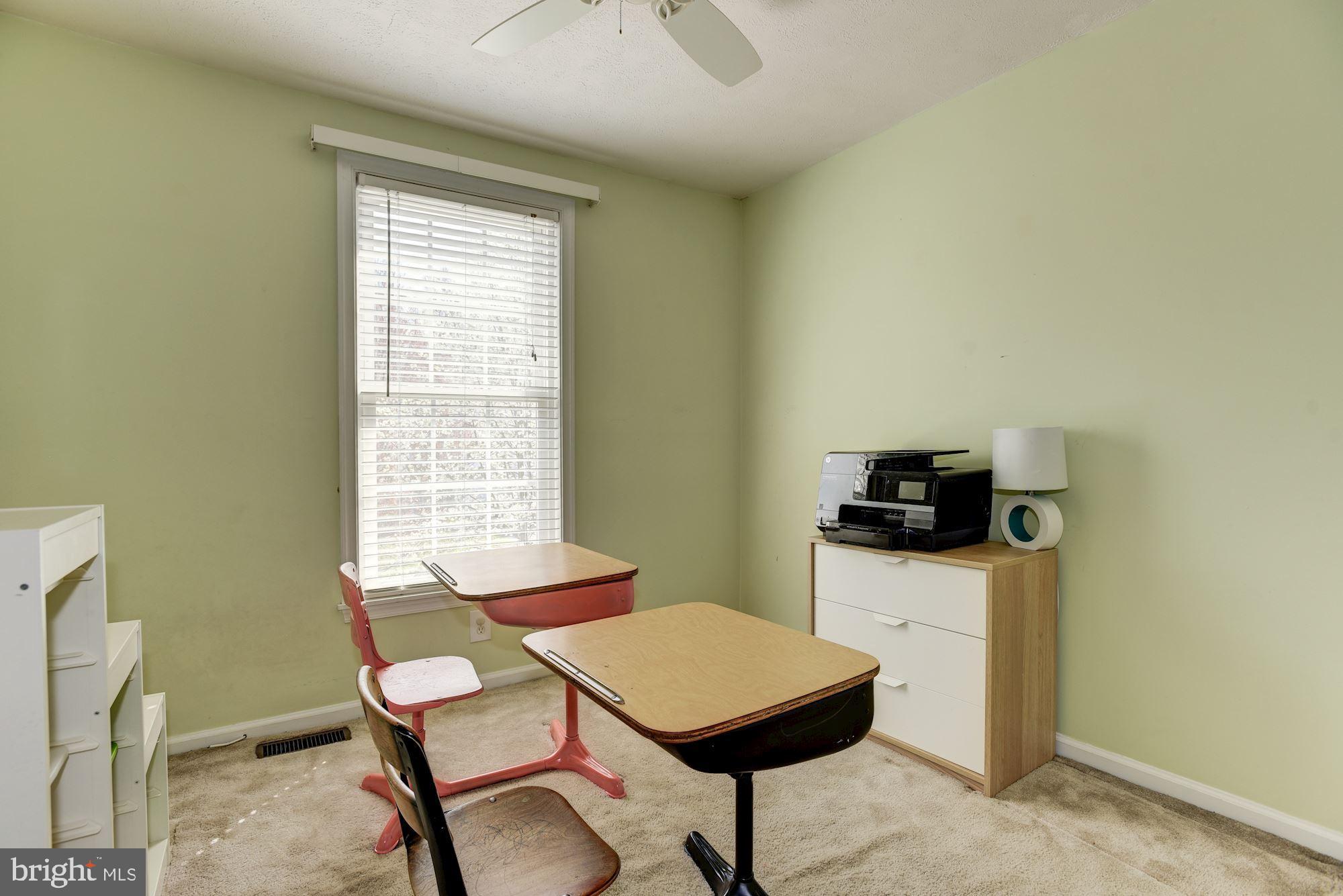 OAK WEST - Residential