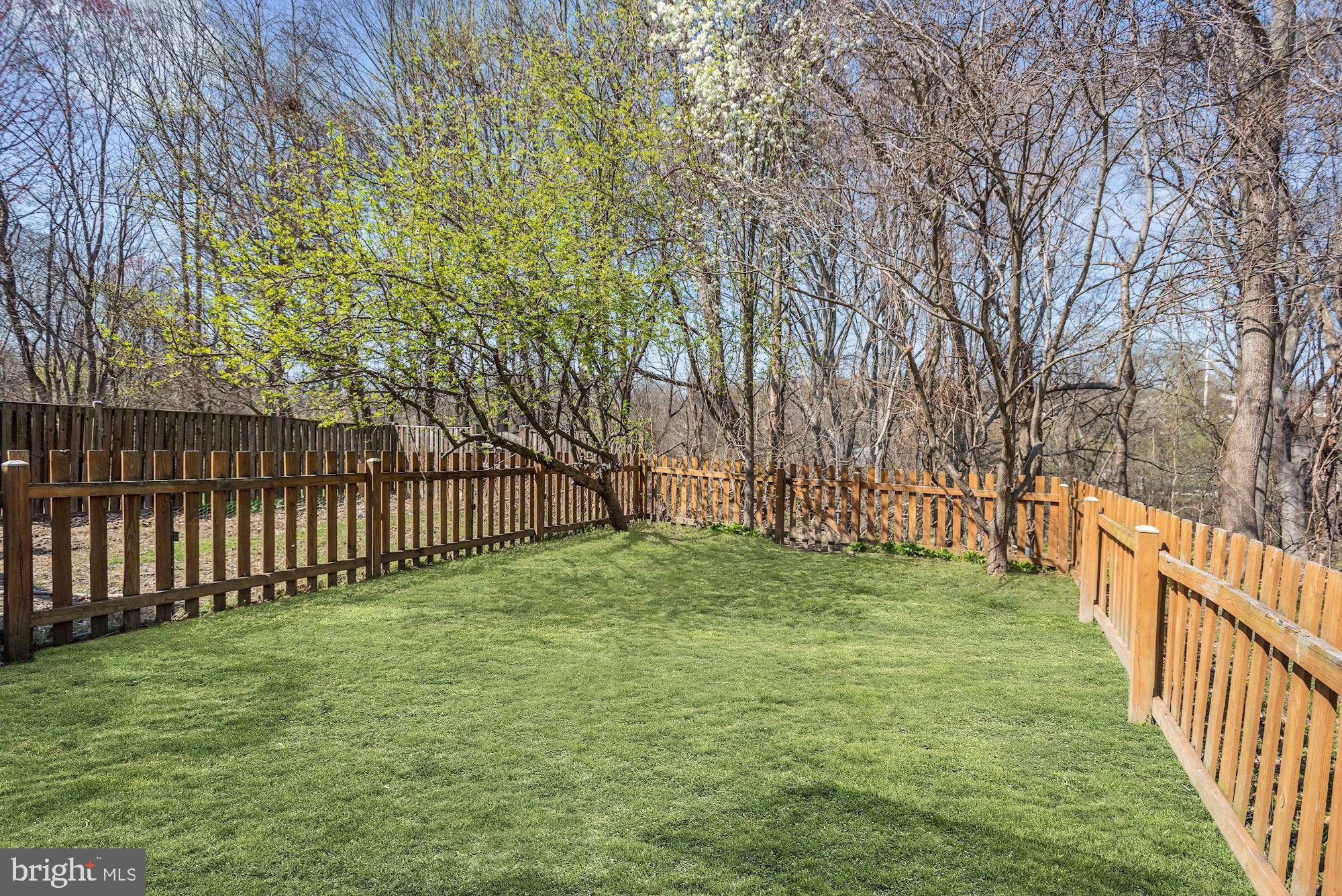 OAK WEST - Residential