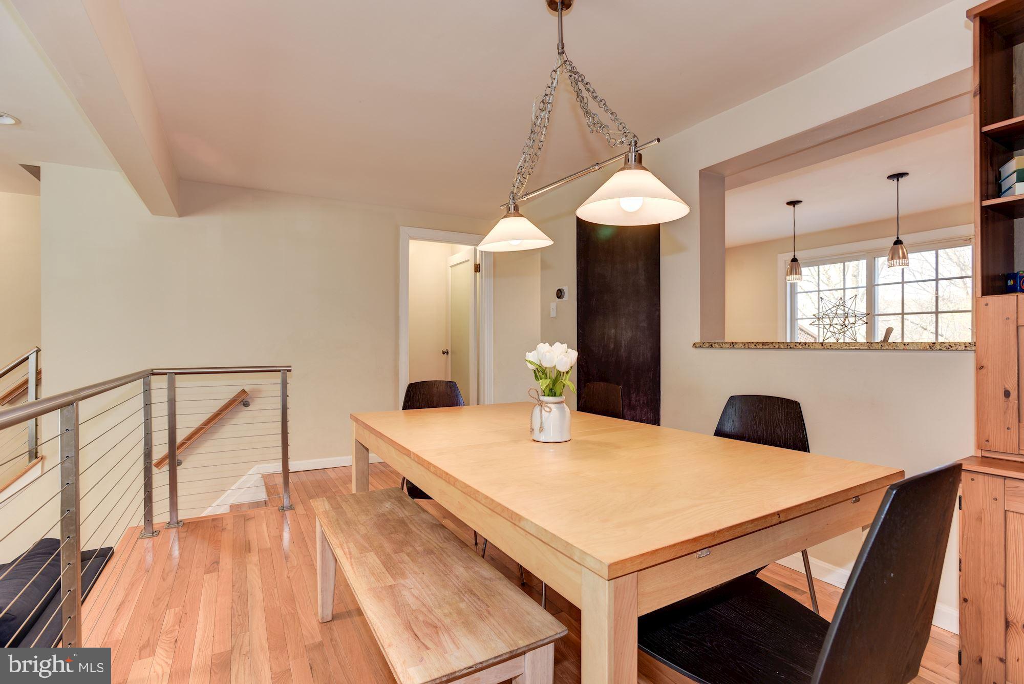 OAK WEST - Residential