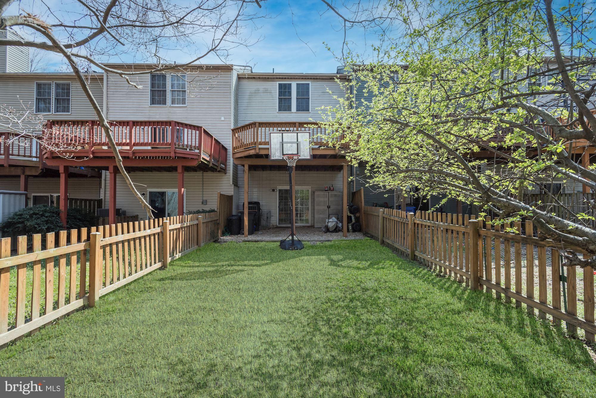 OAK WEST - Residential