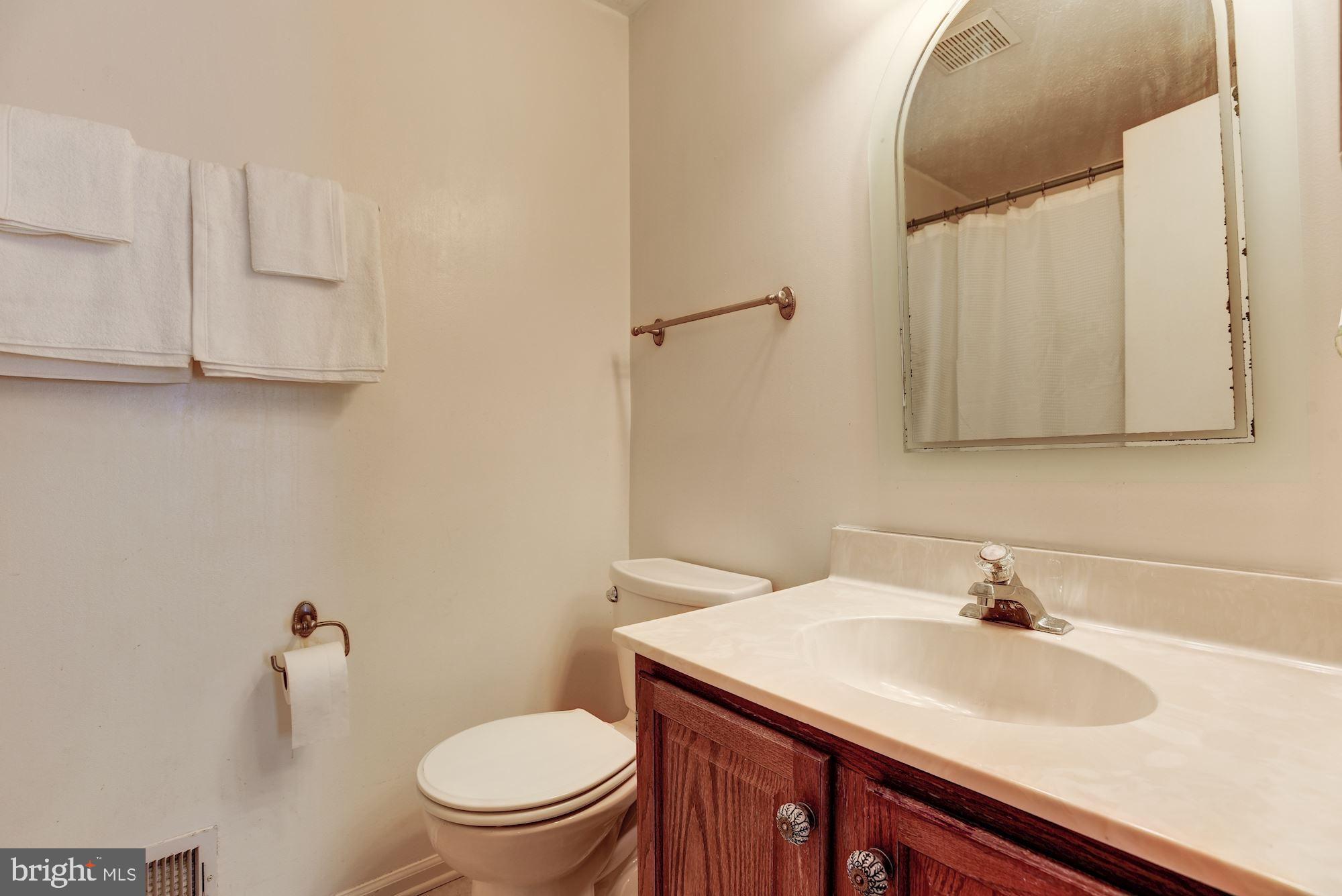 OAK WEST - Residential