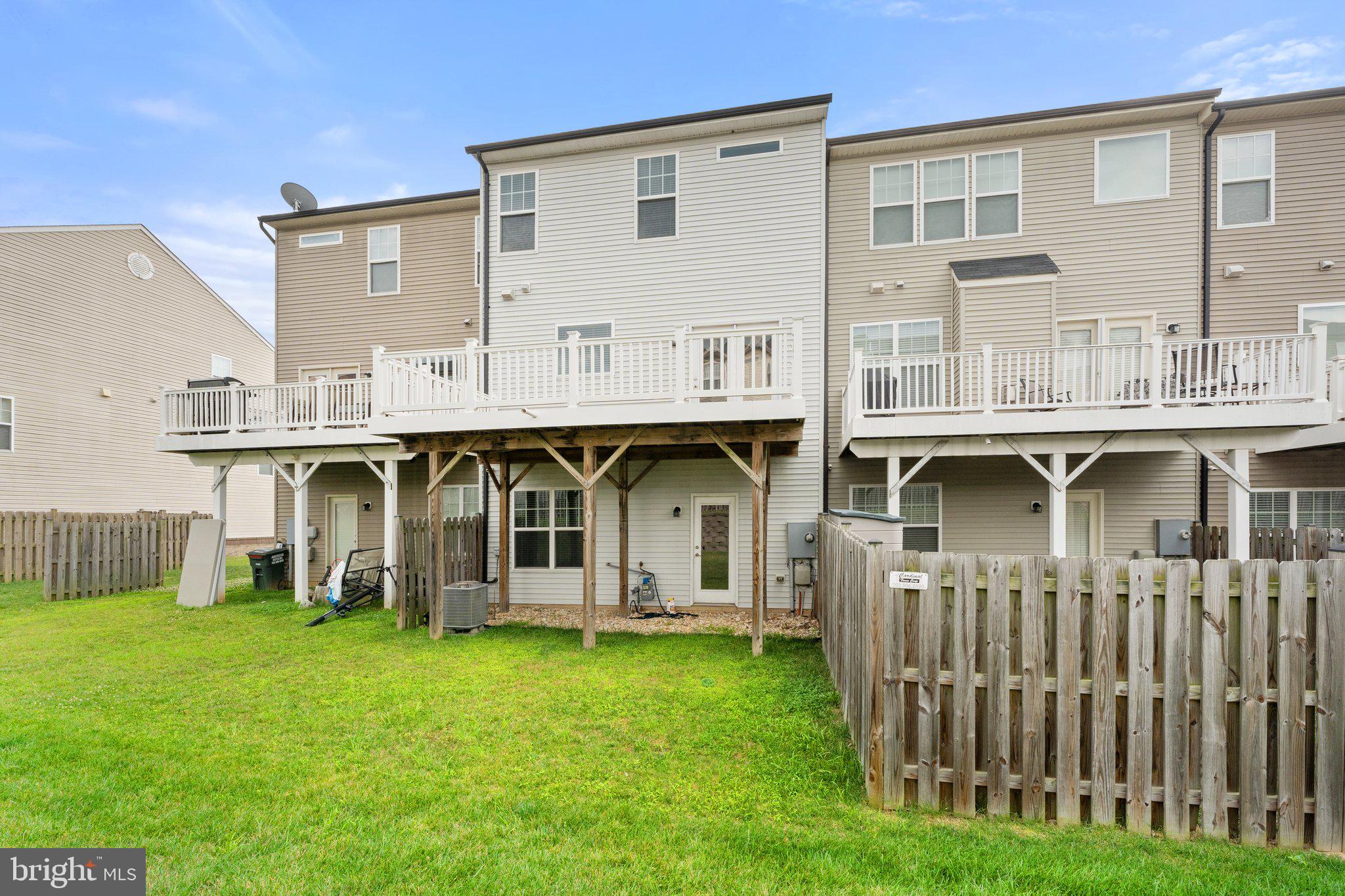 DAWKINS RIDGE - Residential Lease