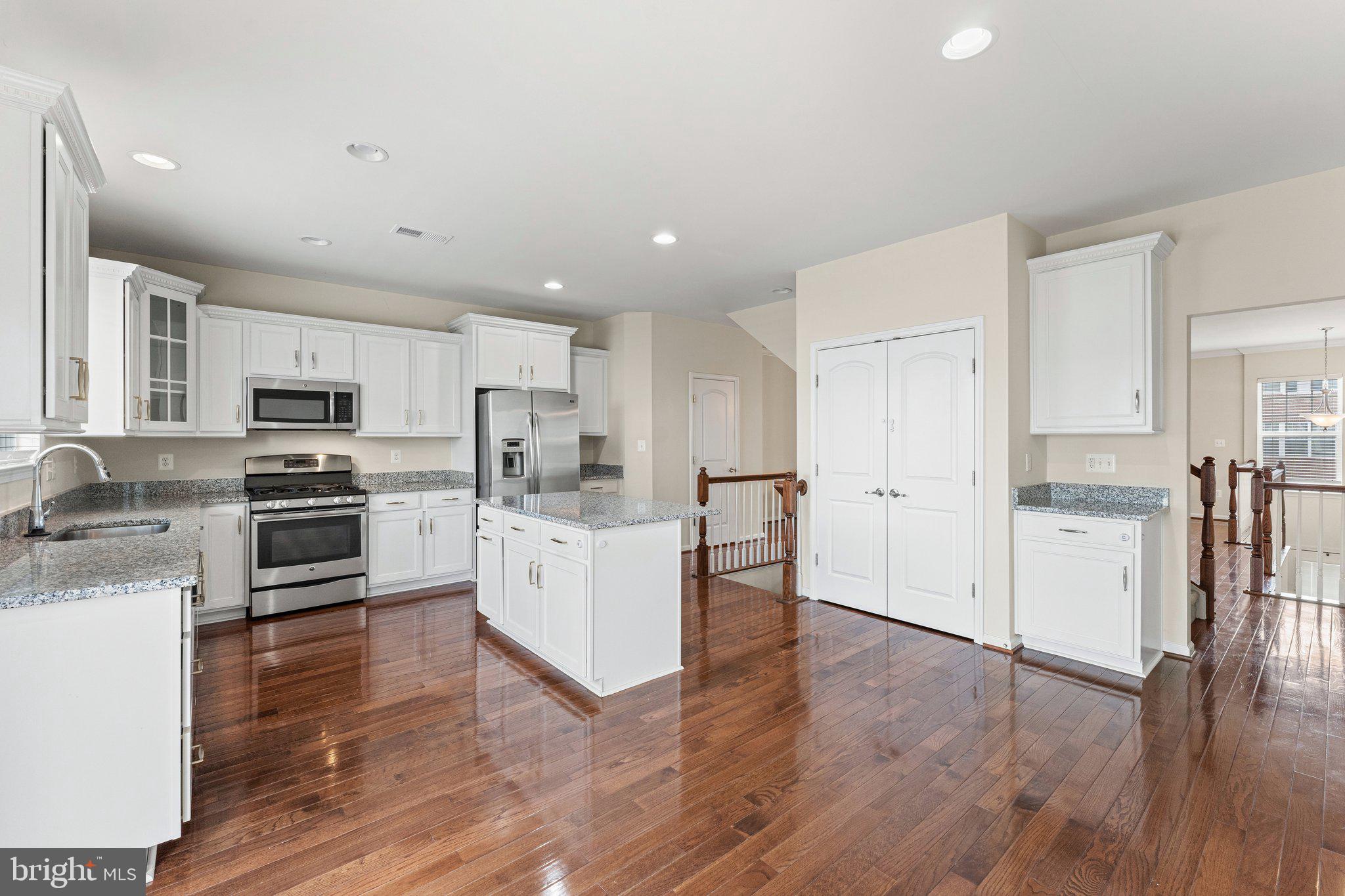 DAWKINS RIDGE - Residential Lease