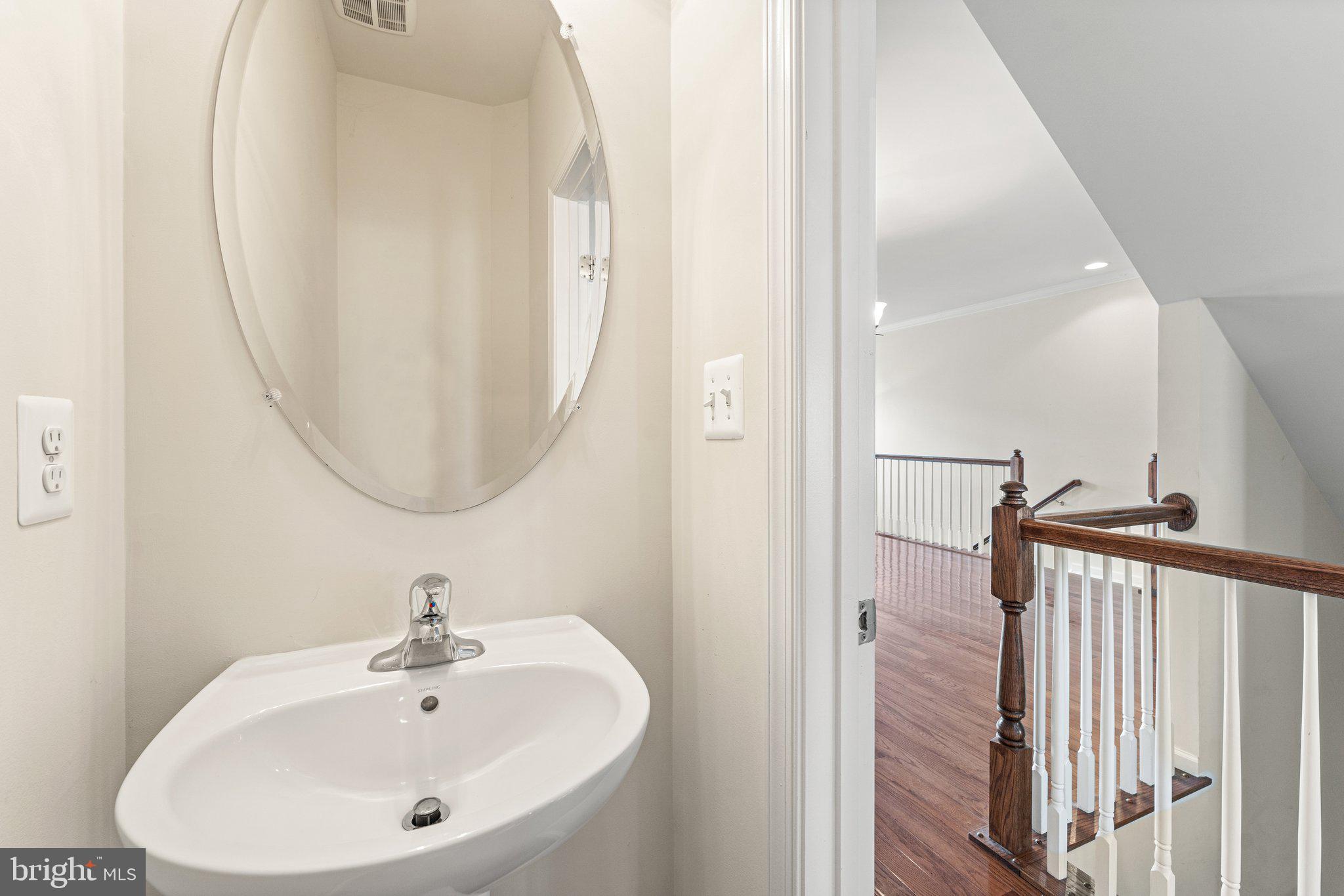 DAWKINS RIDGE - Residential Lease