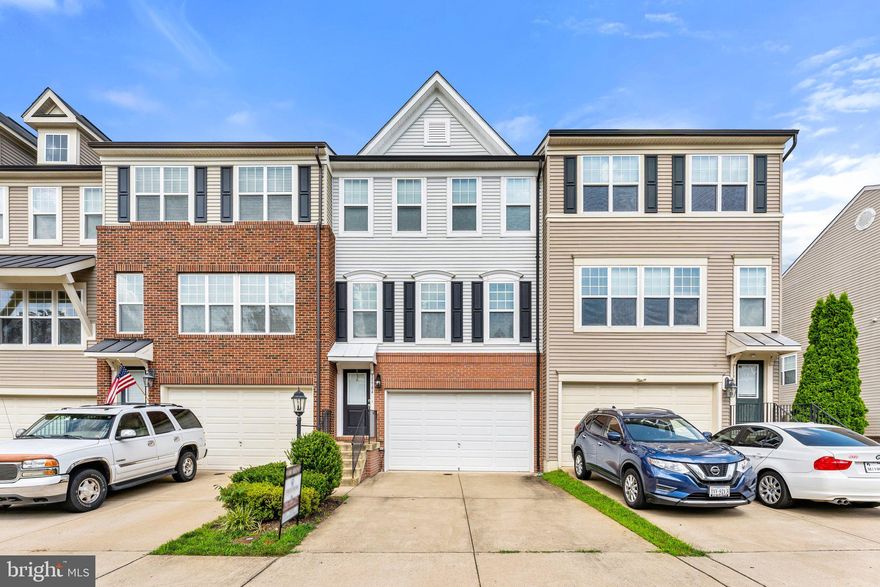 Deal fell through - ACTIVE again!  Bright and Spacious!  Hardwood floors on main level.  Large eat-in kitchen with stainless steel appliances, gas cooking.  Ceiling fans in each bedroom.  Large primary bath with walk-in shower.  Laundry on Bedroom level.  Large Rec Room in basement with walk out and half bath.  Tenant is responsible for all utilities, minor interior maintenance and yard maintenance. Pets accepted with a strong application, additional $25/month rent, one time fee of $250 and $500 extra deposit. Minimum income qualifications $108k/year. Two adults' incomes max considered for qualification. Minimum one year lease. Good Credit Required.

Benefits include: HVAC air filter delivery (for applicable properties), credit building to help boost your credit score with timely rent payments, renter insurance, 1M Identity Protection, utility concierge service making utility connection a breeze during your move-in, our best-in-class resident rewards program, and much more! More details upon application. Apply online. Applications considered on a first-come/completed basis.

Note:  No showing at this time as the interior is getting a full repaint. Should be available for showings by July 28th.