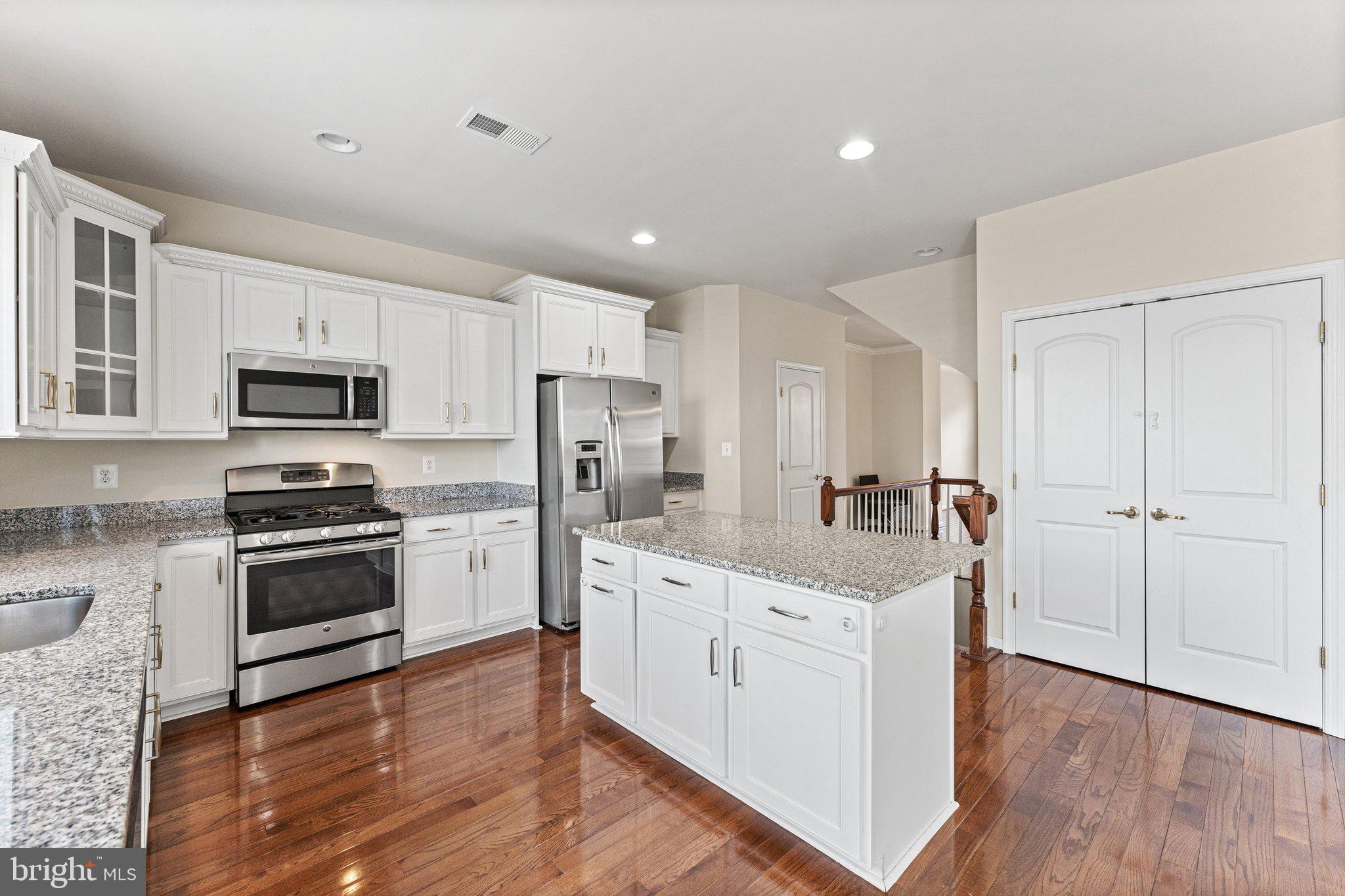 DAWKINS RIDGE - Residential Lease