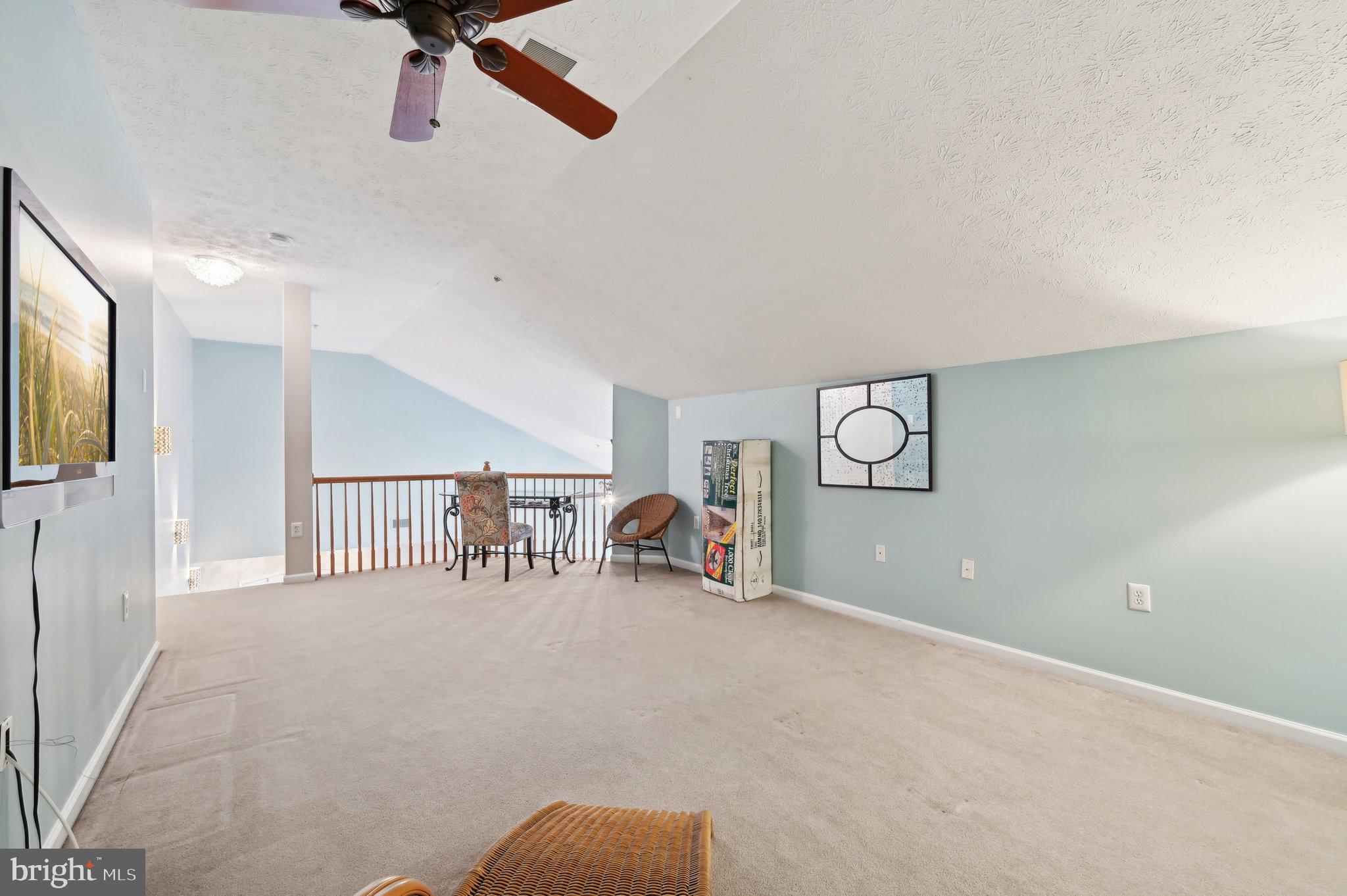 CHESTNUT POINT EAST - Residential